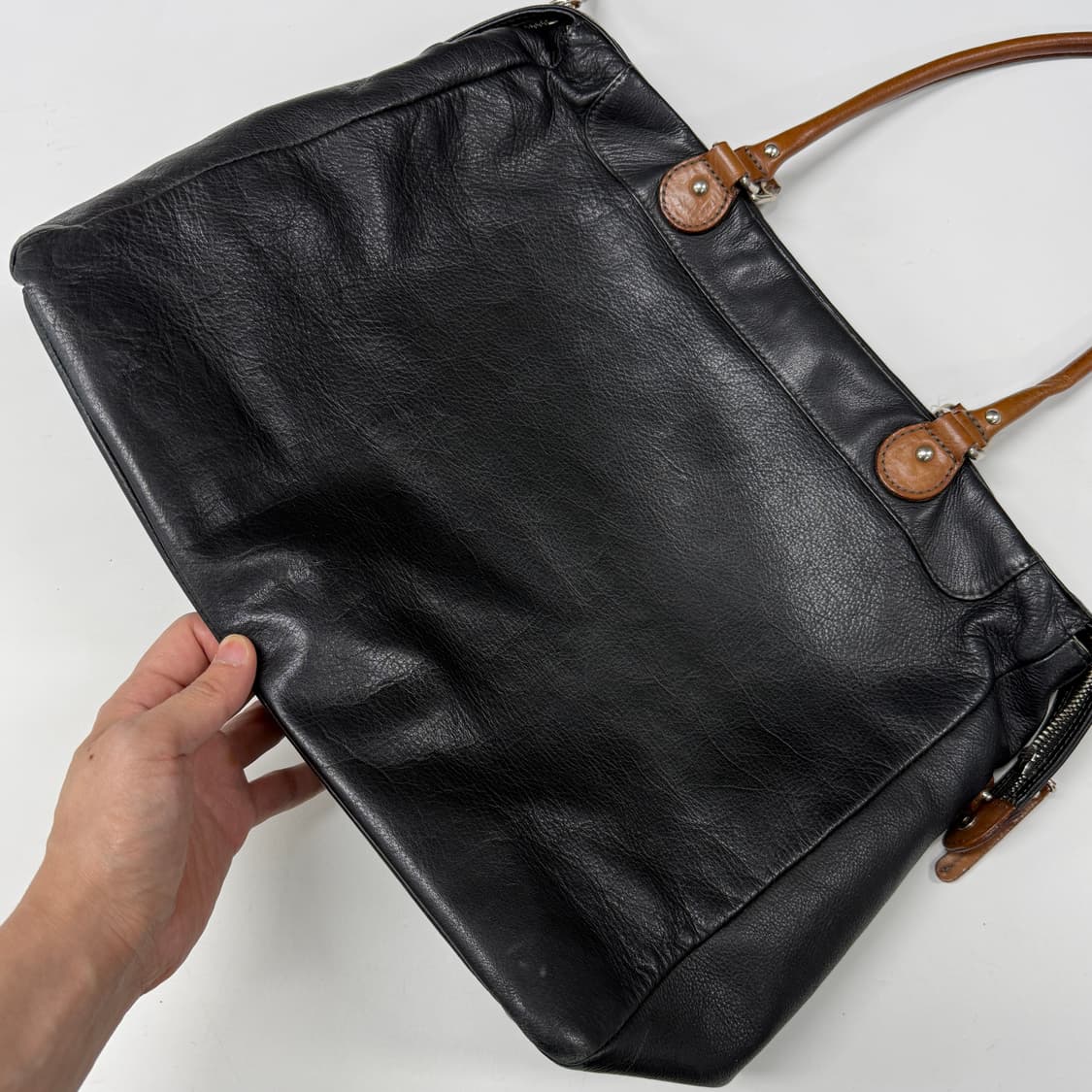 Margaret Howell two-tone leather bag  상품이미지2