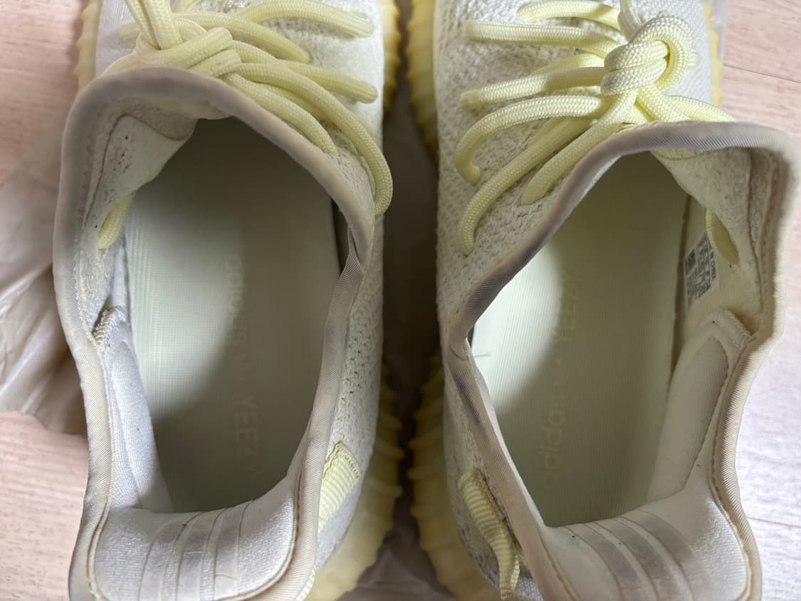 아디다스 이지 부스트 350 V2 버터 270 상품이미지4