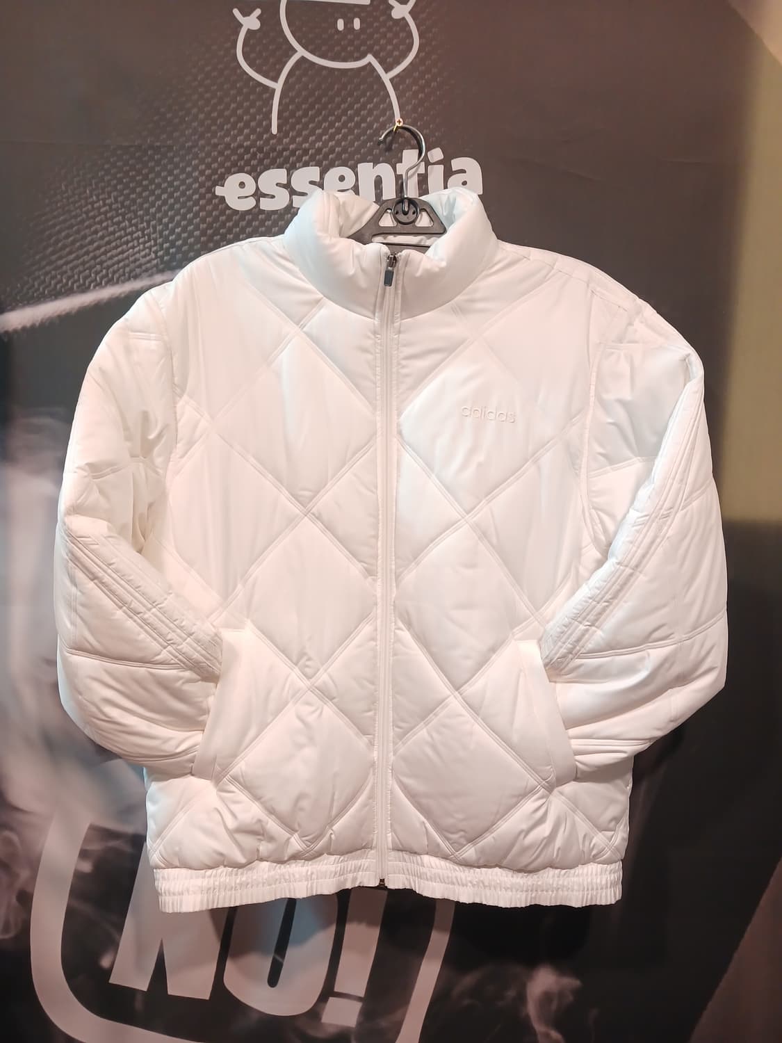 아디다스 삼선 퀄팅 패딩 상품이미지1