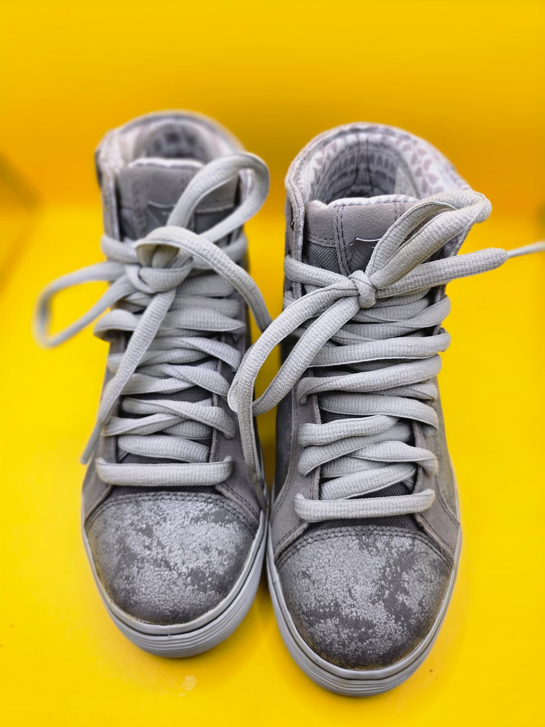 케이스위스(K-SWISS) 미드 스니커즈 230~235 (여성) 상품이미지1