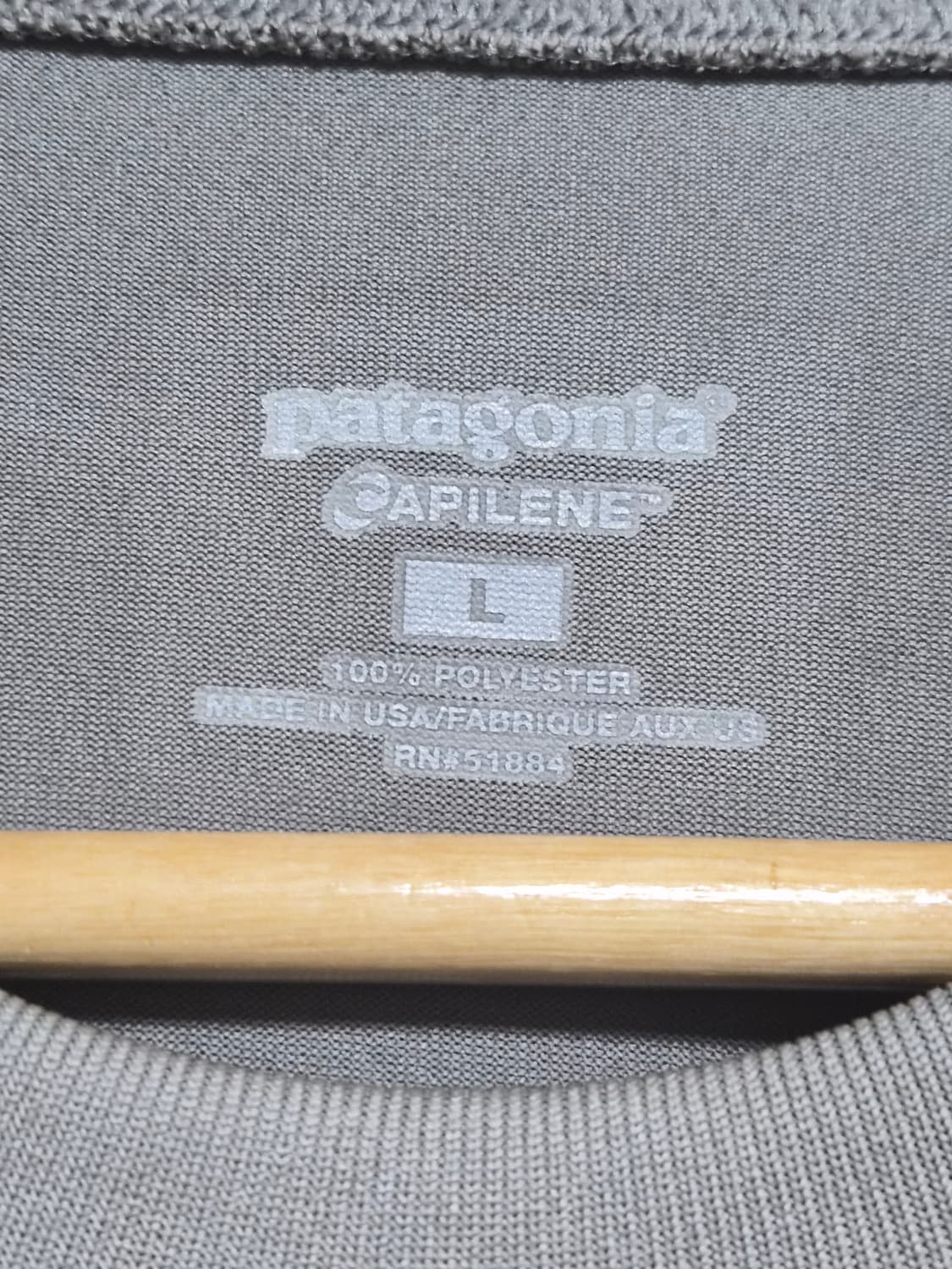 파타고니아Patagonia 메인로고 그레이 티셔츠 L  - T132 상품이미지4