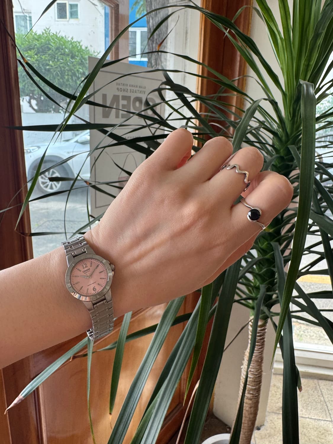 [빈티지] 카시오 핑크 선레이 다이얼 실버 메탈 시계 상품이미지2