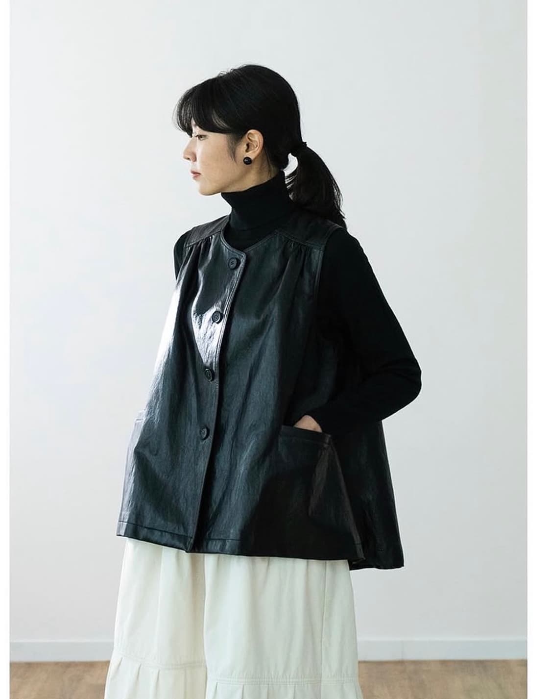 Eunoia 유노이아 가죽 조끼 상품이미지1