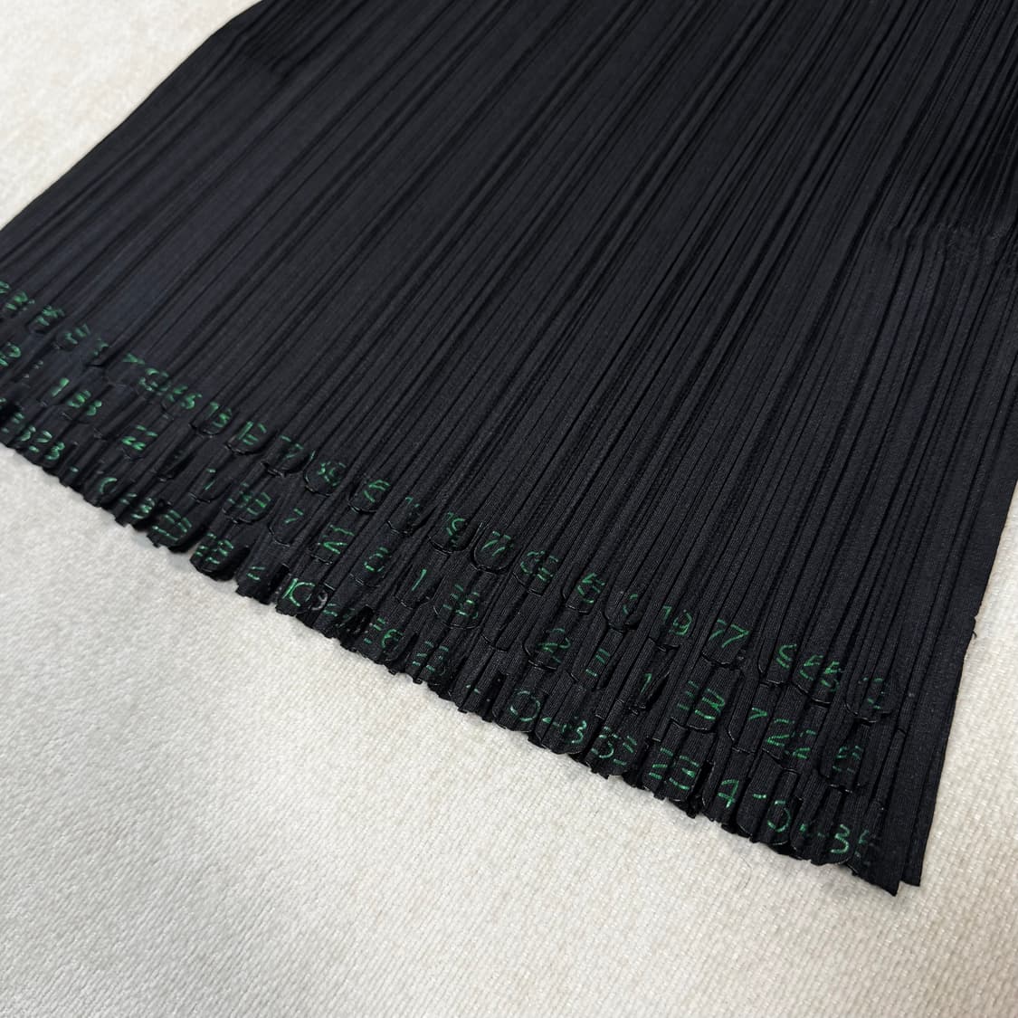 Number Pattern black top 상품이미지3