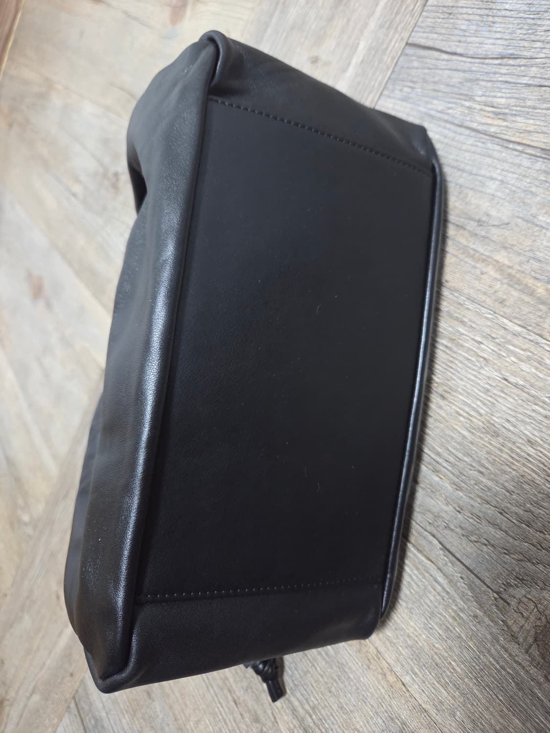 구호 양가죽 토트백 상품이미지6