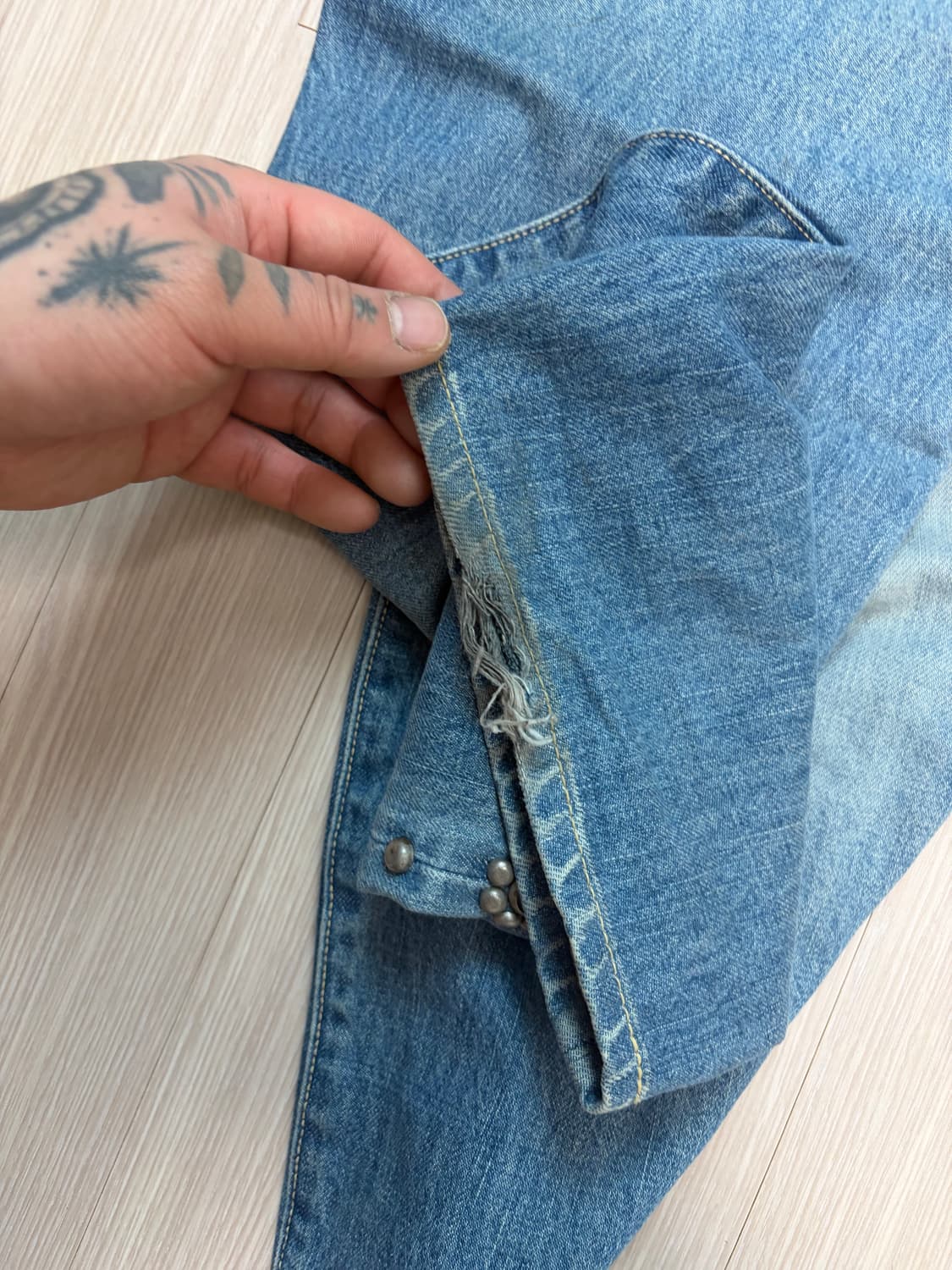 캐피탈 잼스톤 36 팝니다 상품이미지7