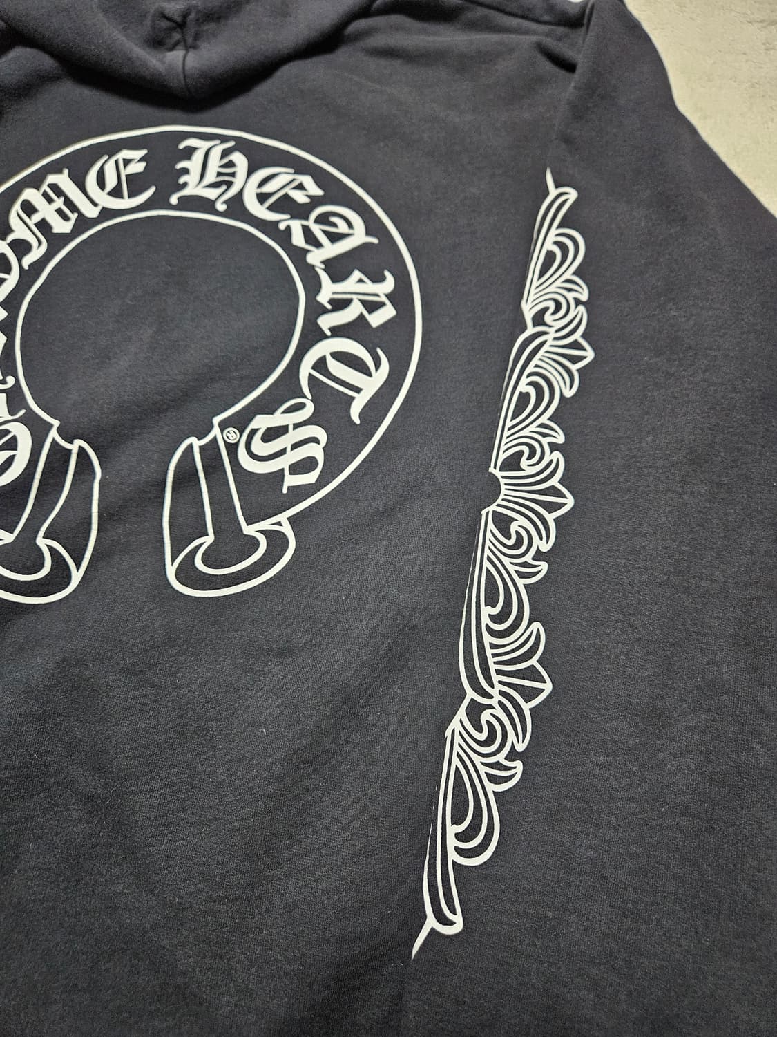 [XXL] 크롬하츠 홀스슈 플로랄 퍽유 후드티 상품이미지2