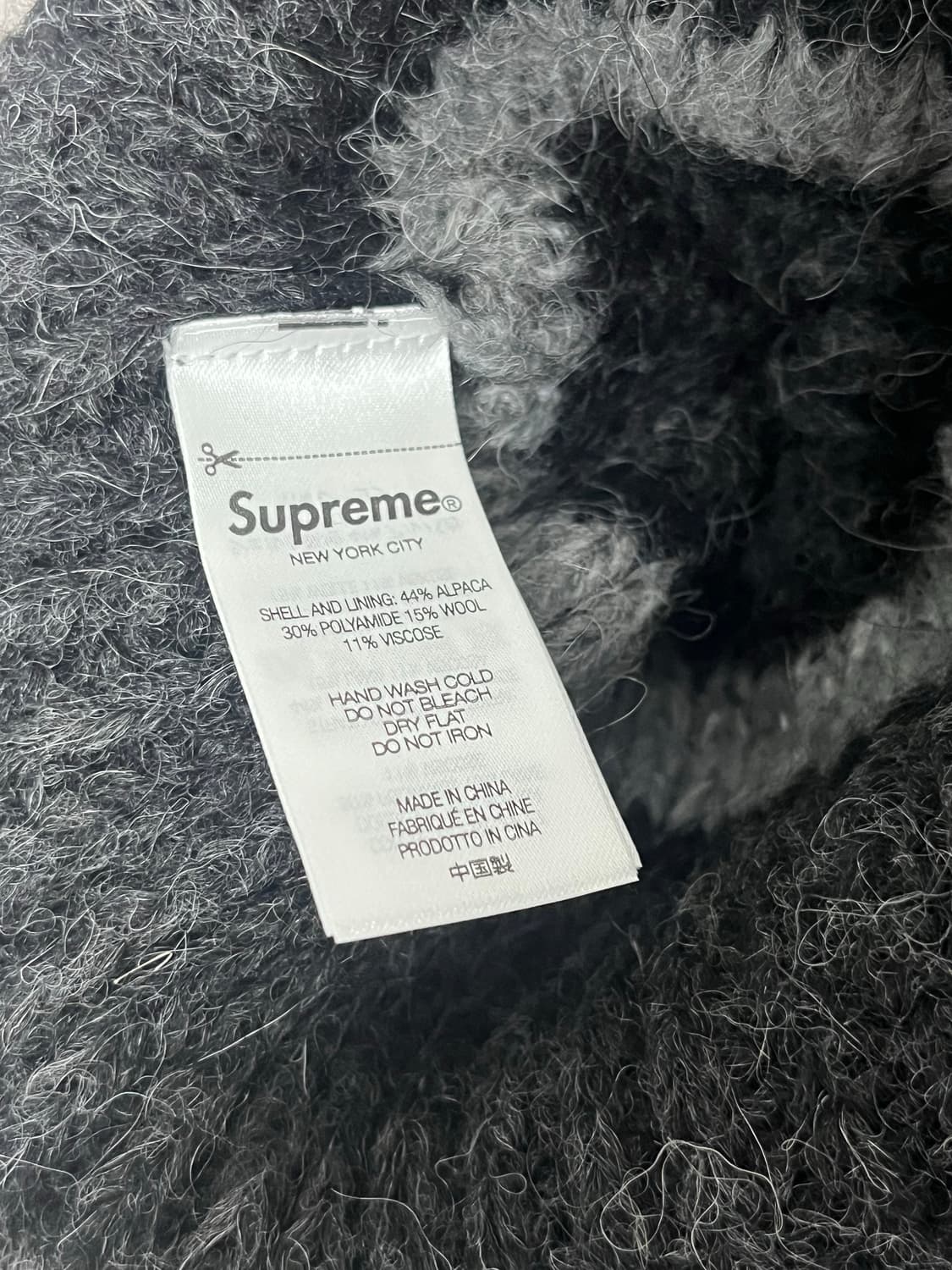 슈프림 루즈 스트라이프 비니 블랙 상품이미지3