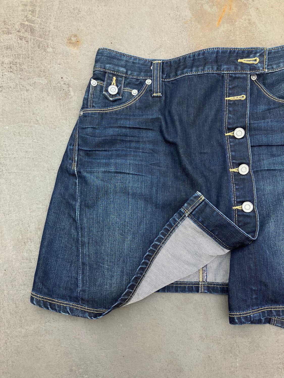 LEVIS 엔지니어드 데님 랩 스커트 상품이미지5