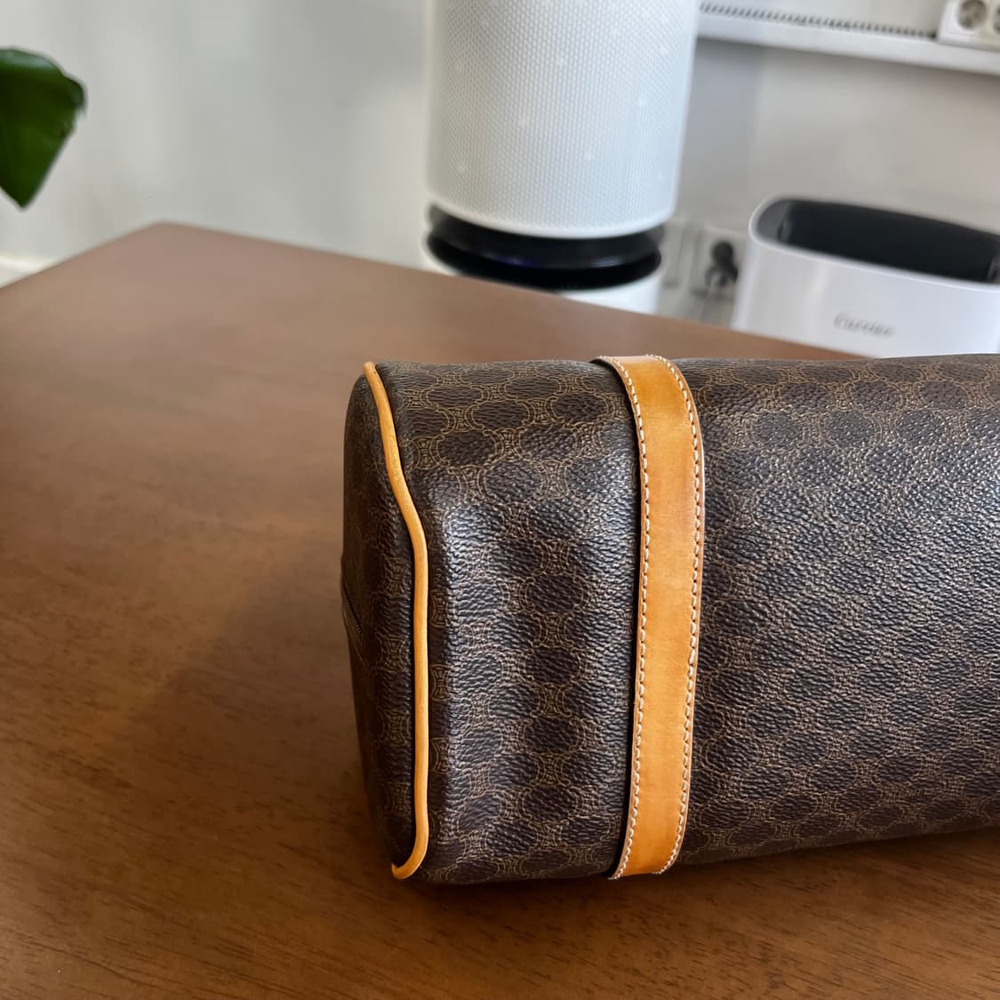 셀린느 마카담 미니 보스턴 토트백 원통백 상품이미지7