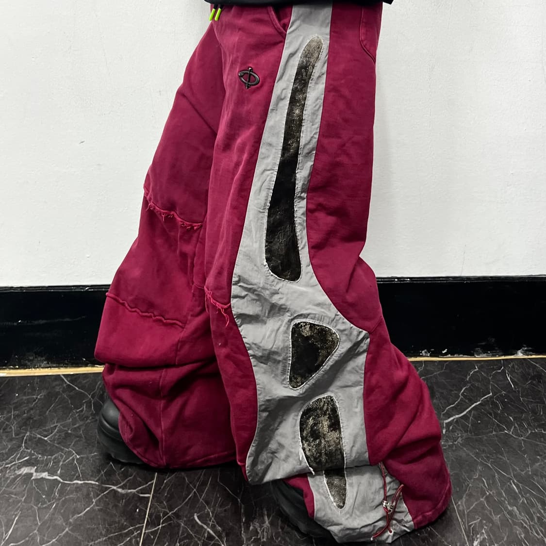 스쿠트 더티 머니 오버사이즈 와이드 스웻 팬츠 상품이미지1