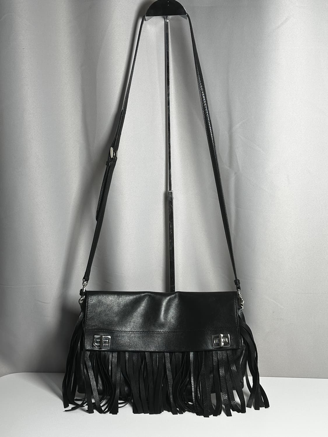 프라다 밀라노 프린지 숄더백 상품이미지4