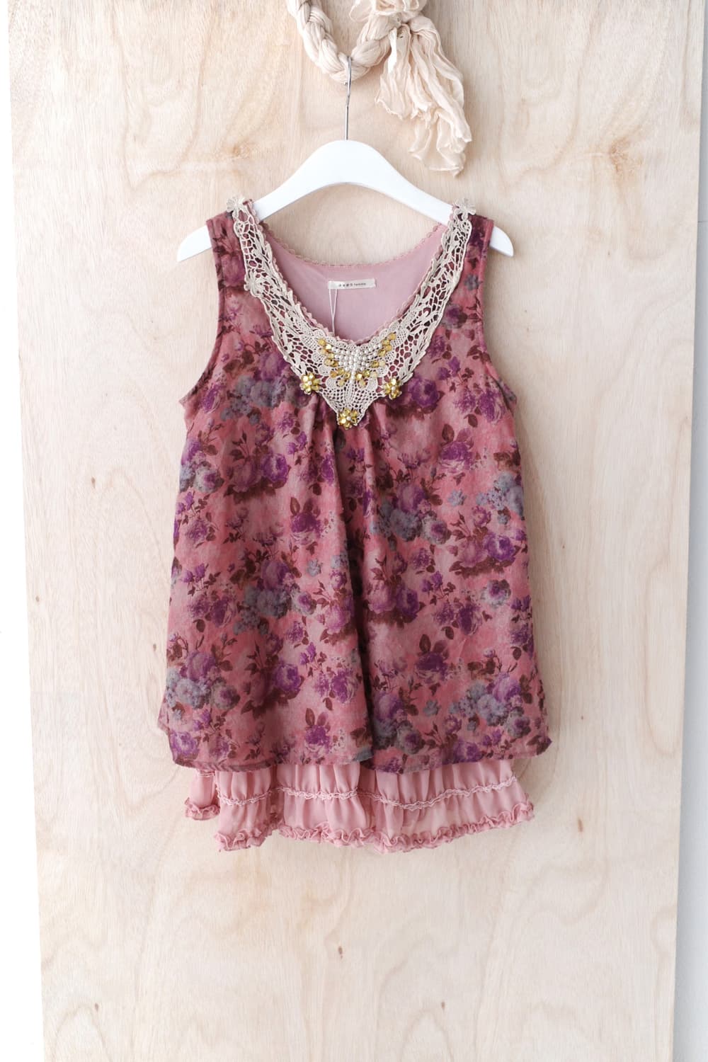 axes femme) flower lace sleeveless 상품이미지1