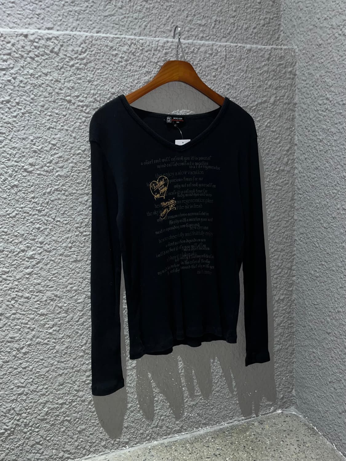빈티지 프린팅 브이넥 롱슬리브 상품이미지3