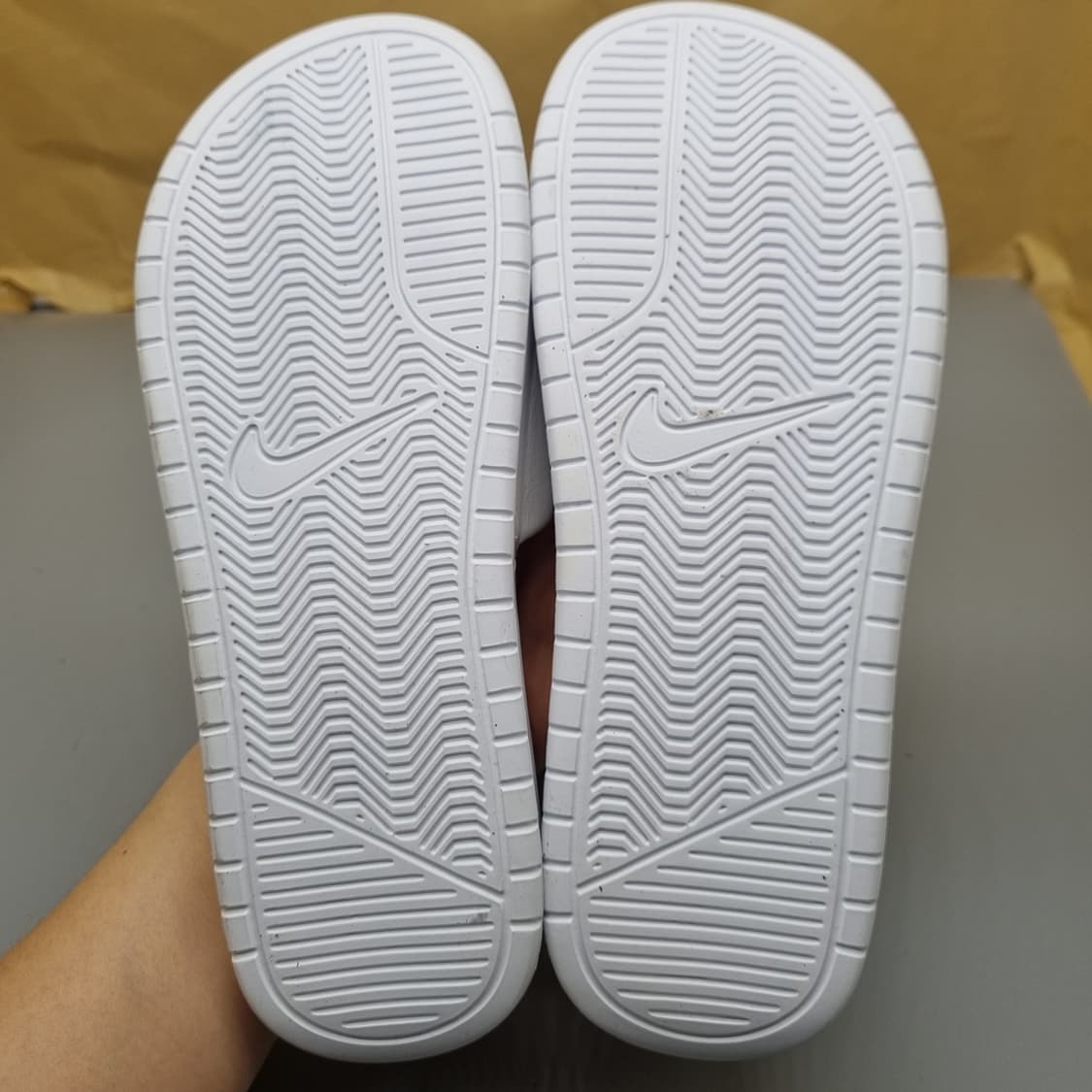 나이키 베나시 커프 여성샌들240  상품이미지3