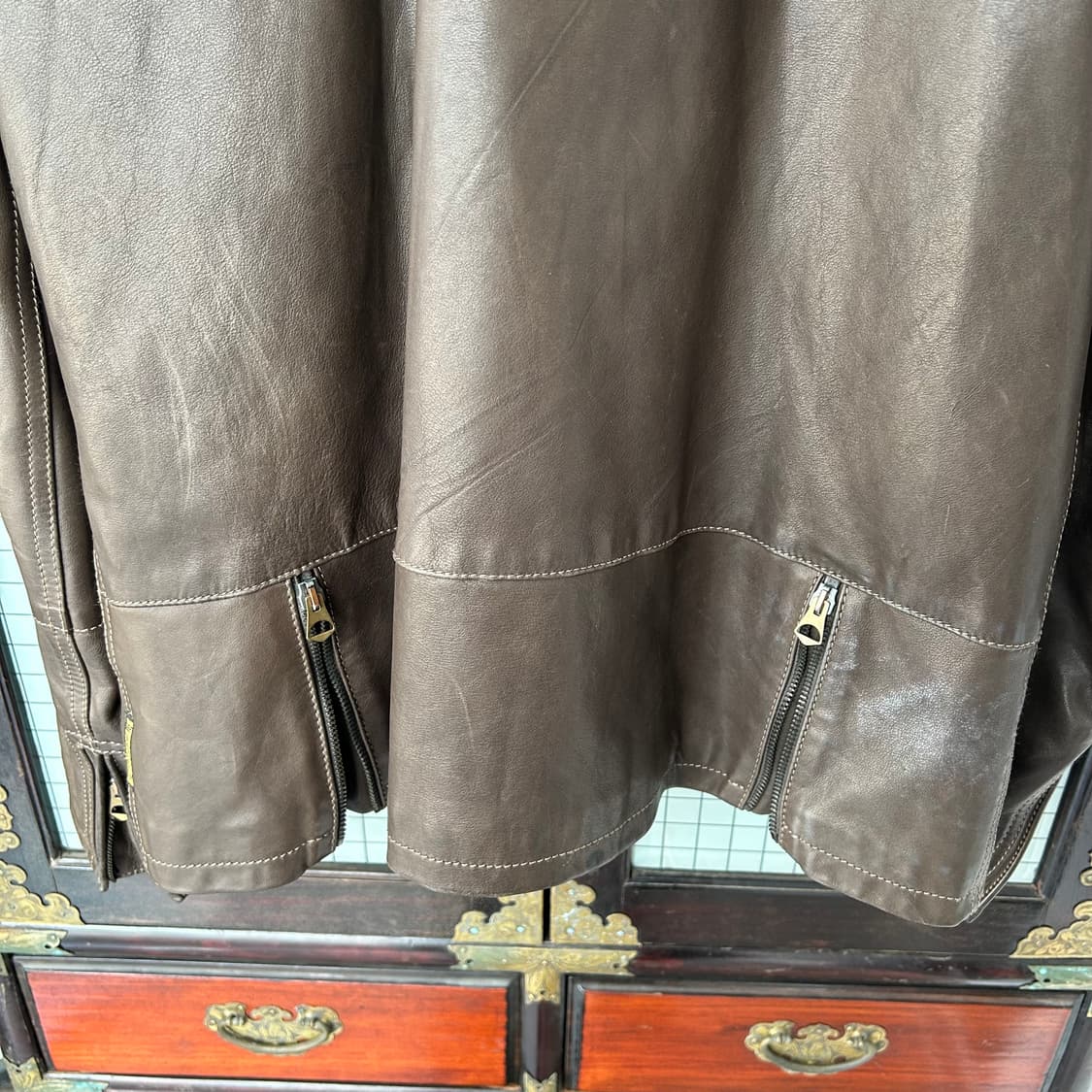 아르마니 진 하이넥 레더 자켓 상품이미지7