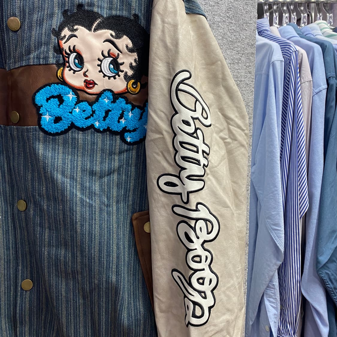 빈티지 베티붑 패치 데님 바시티 자켓 B3631 상품이미지4