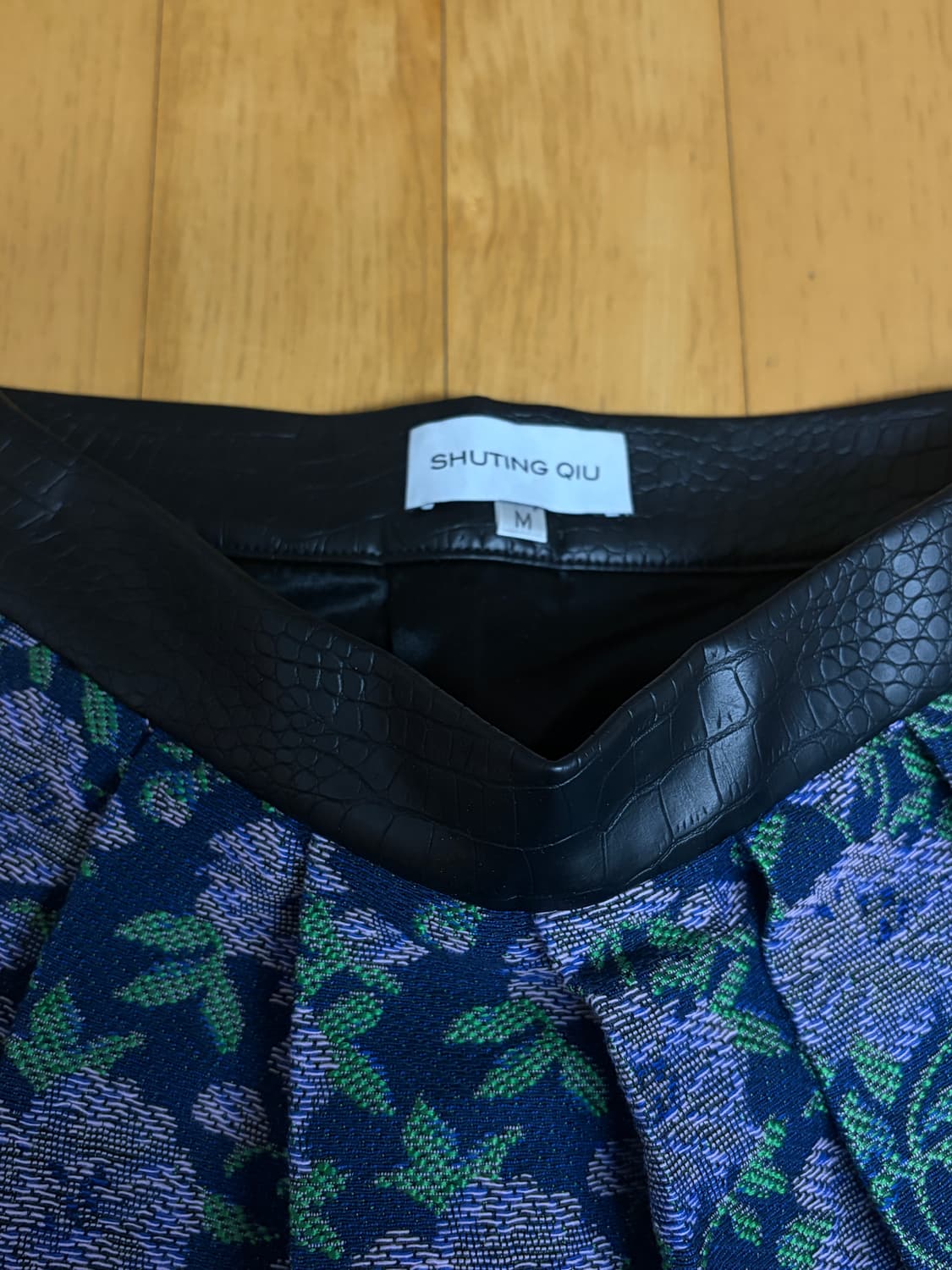 슈팅 추 레더 패치워크 자가드 스커트 상품이미지4