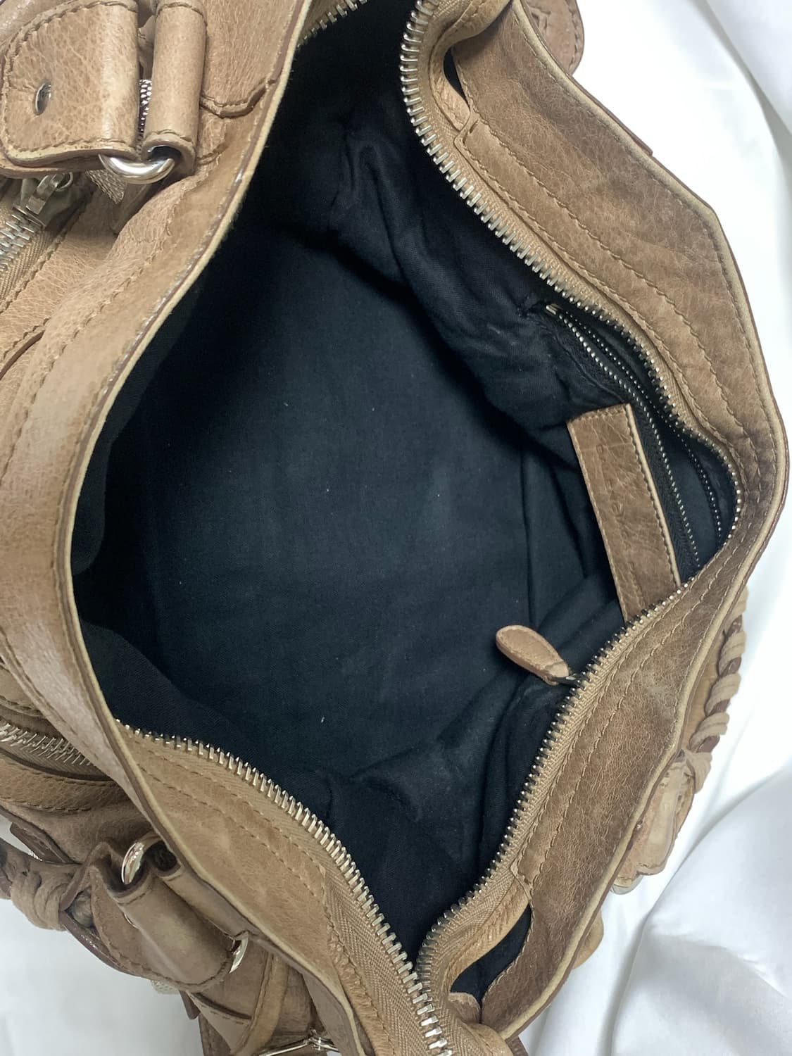발렌시아가 자이언트 모터백 브라운 상품이미지10