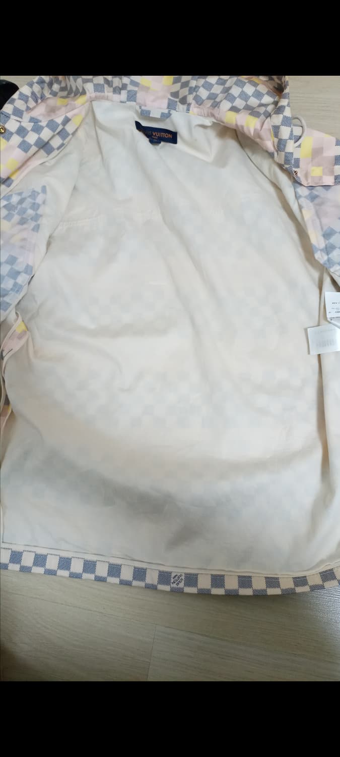 정가560만 신품급 22FW 매장 정품 루이비통 후드 파카 바람막이 자켓 상품이미지8
