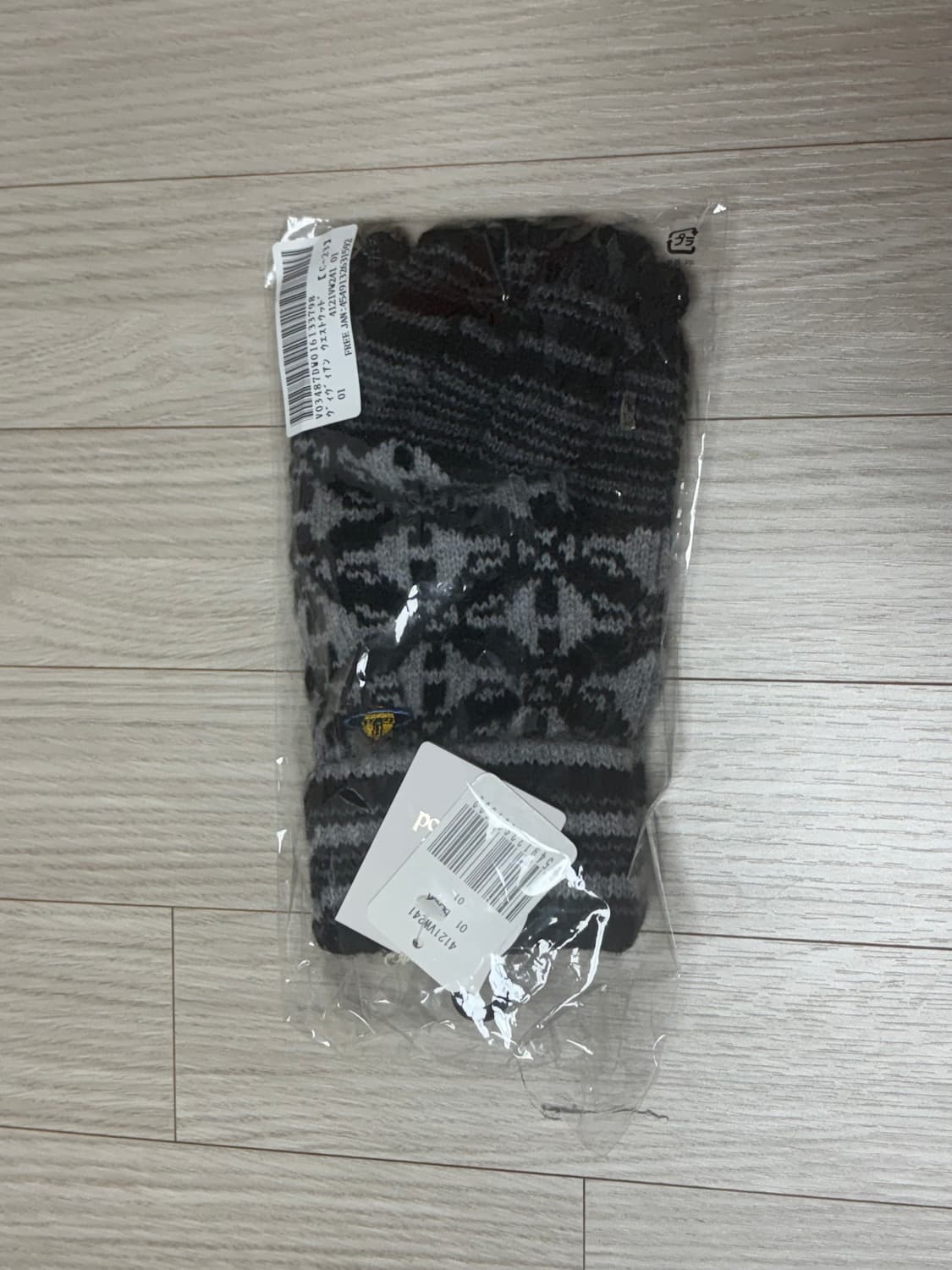 정품 새상품) 비비안웨스트우드 장갑 상품이미지1