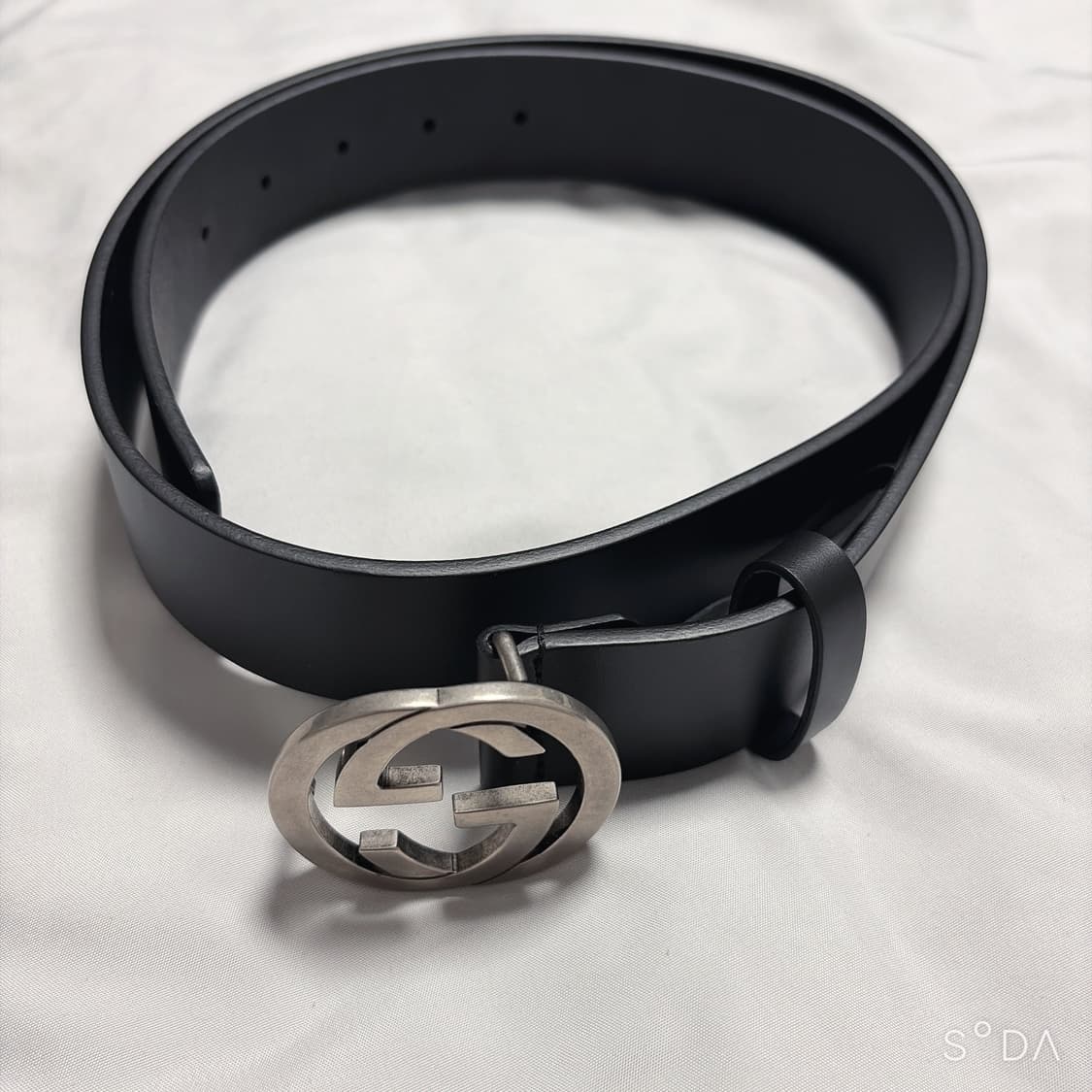 구찌 인터로킹 G 블랙 벨트 은장 105cm 상품이미지2