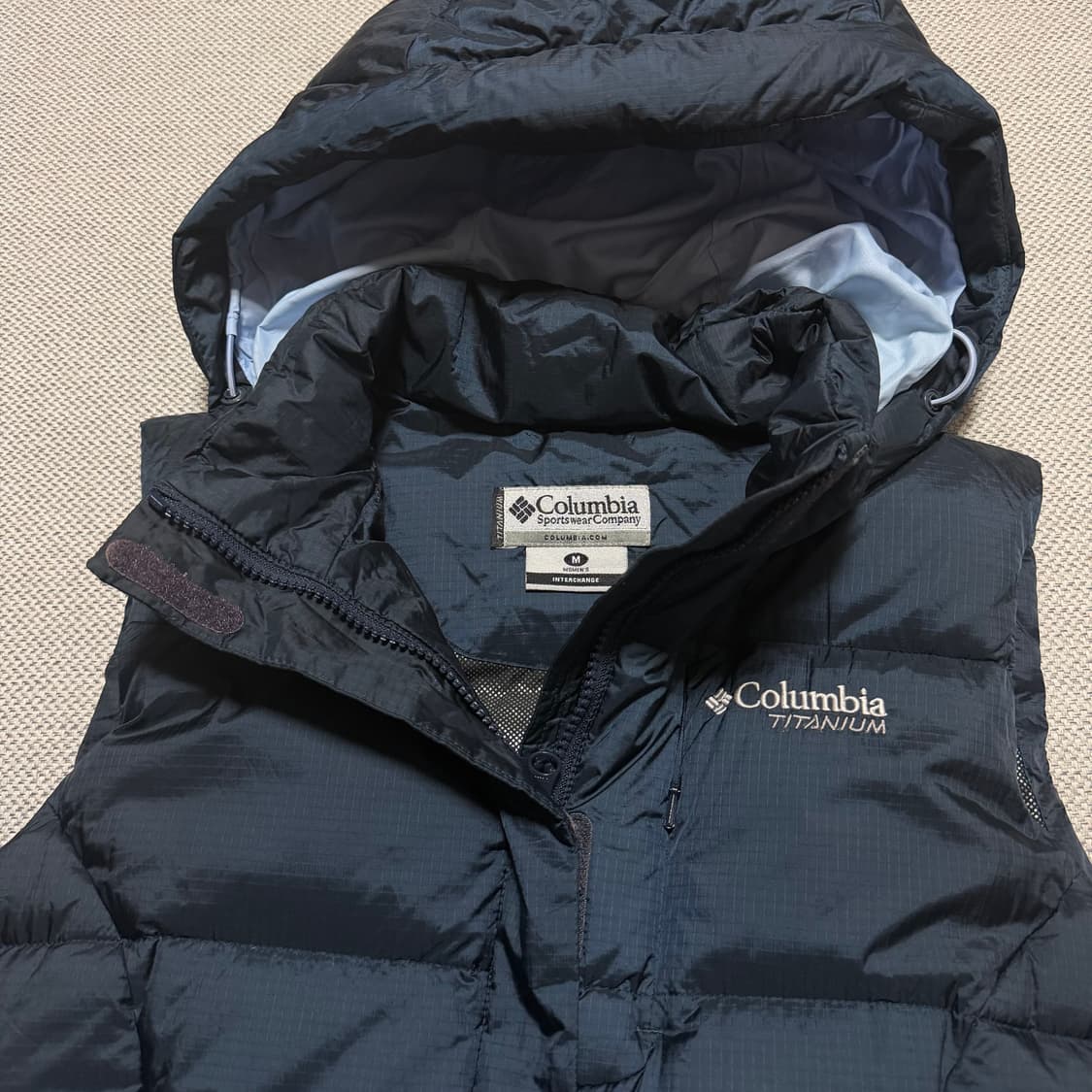컬럼비아 티타늄 옴니히트 패딩조끼 상품이미지4
