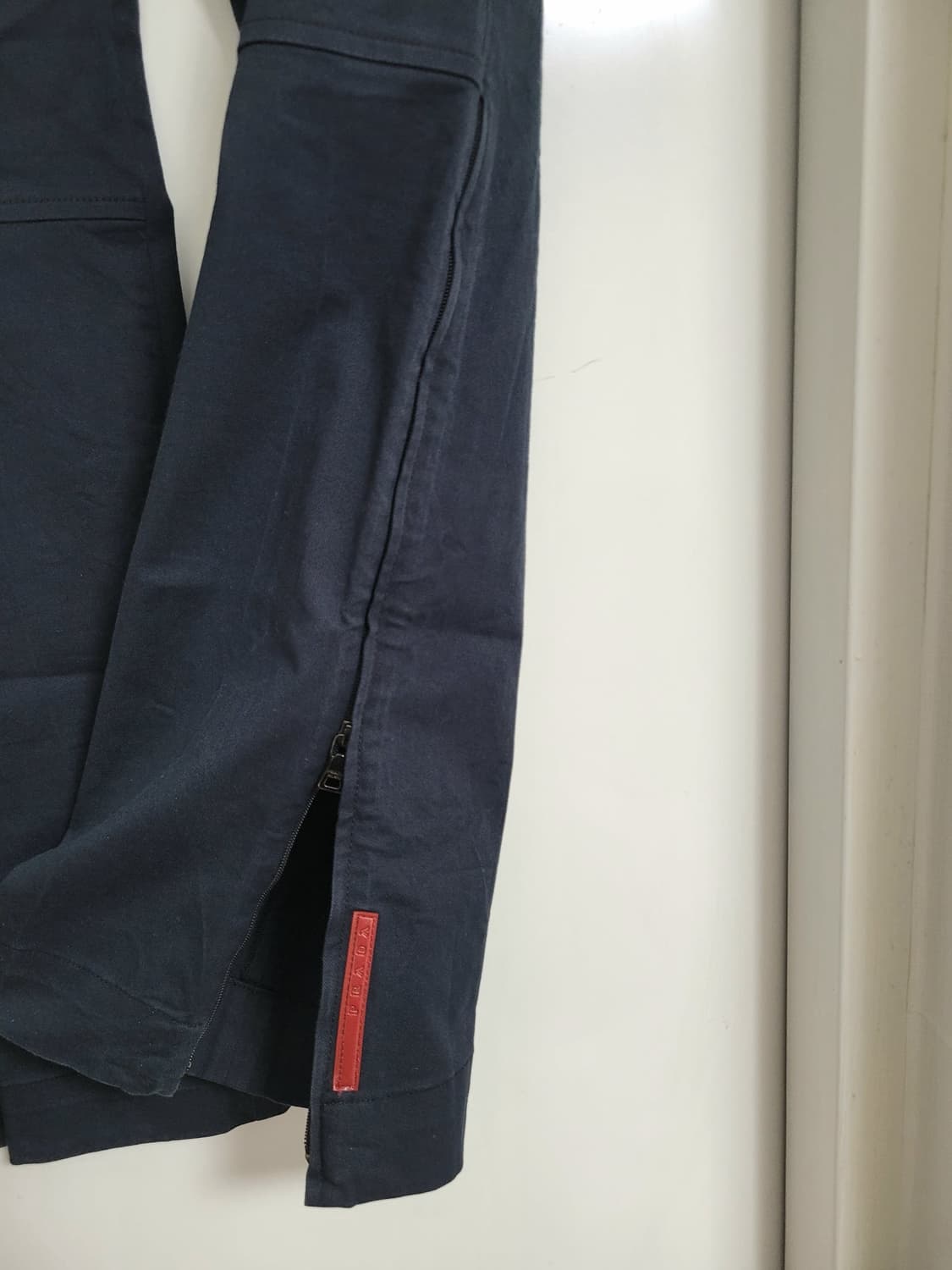 Prada sports side zip pants 상품이미지3