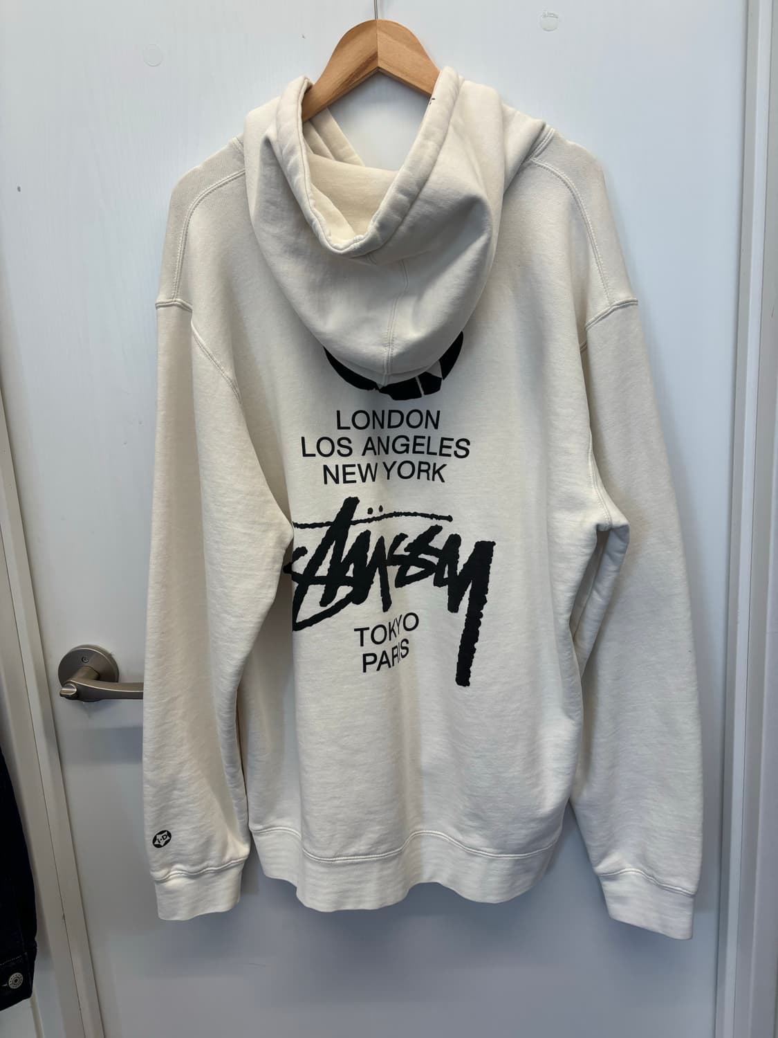 Stussy x i.d magazine hooded sweat 상품이미지3