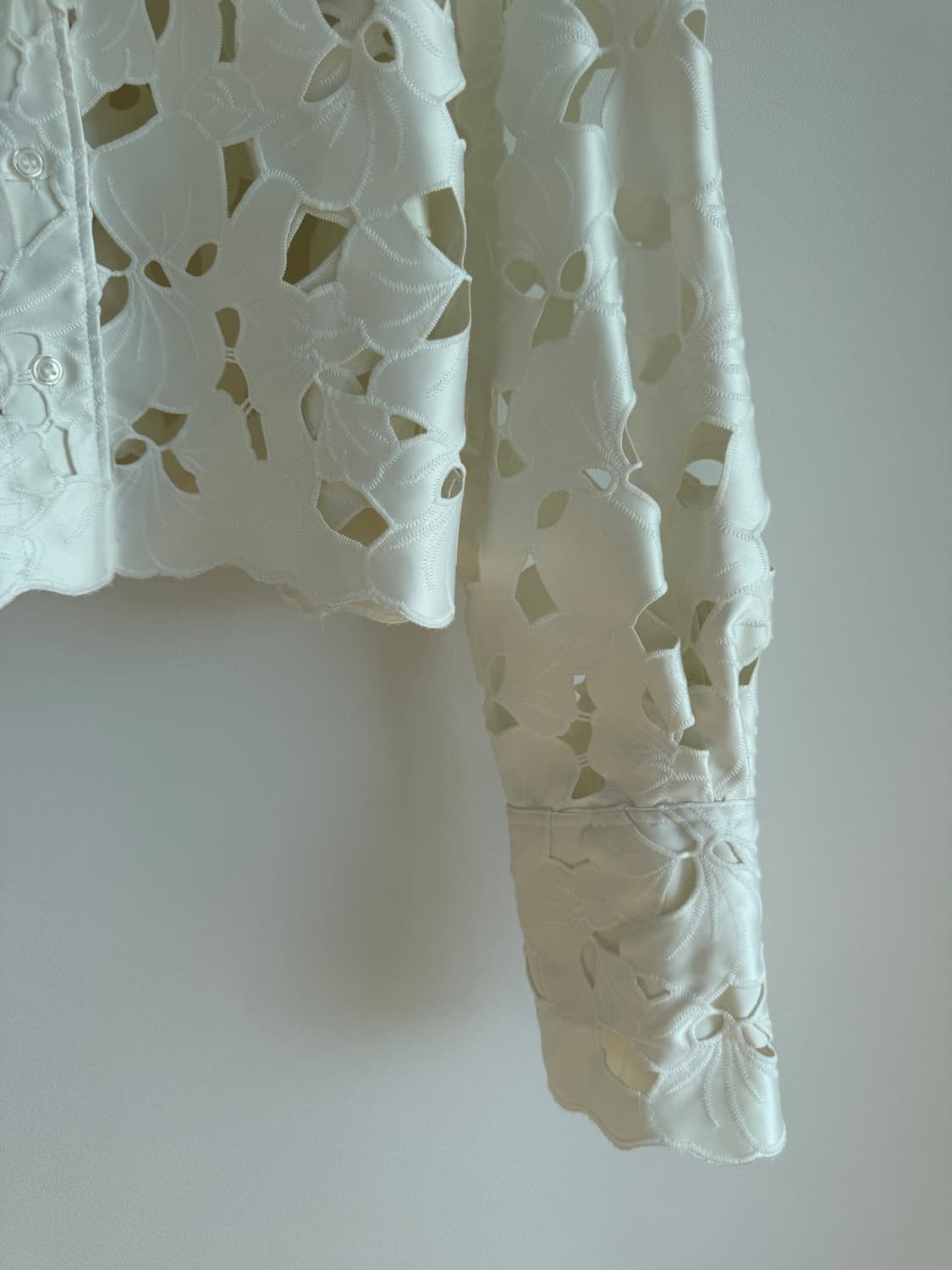 H&M 시스루 패턴 셔츠 상품이미지3