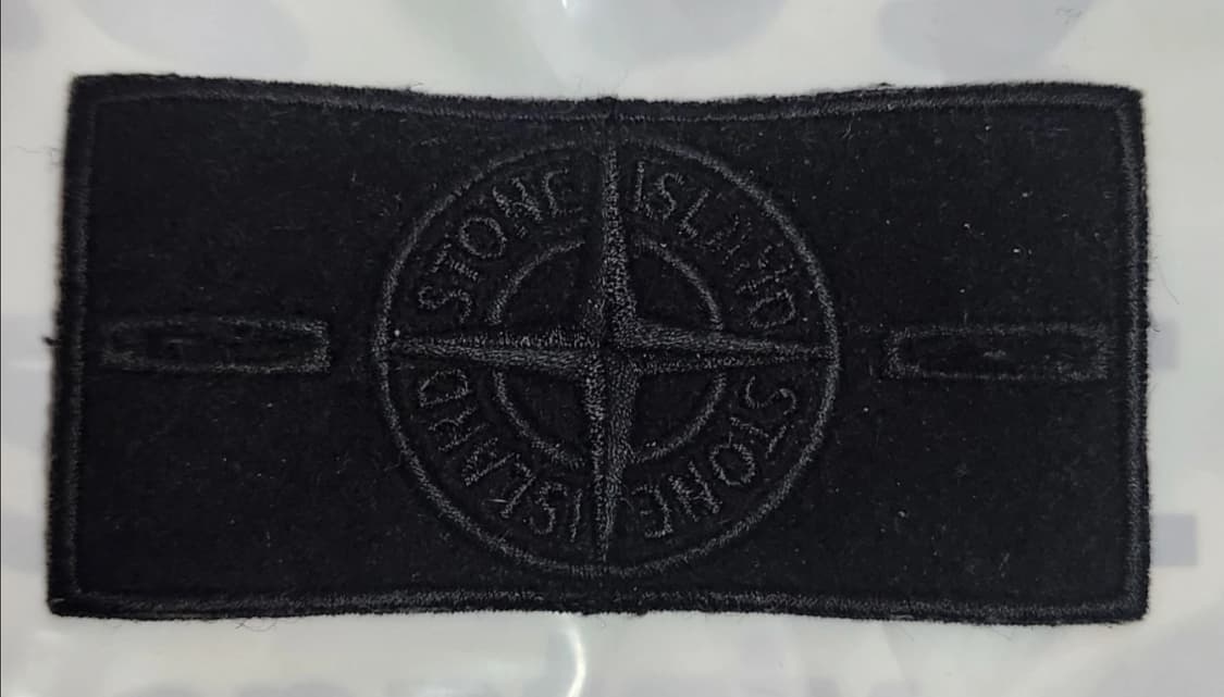 [정품]
스톤아일랜드 와펜 패치기본 블랙입니다 새상품급  상품이미지3