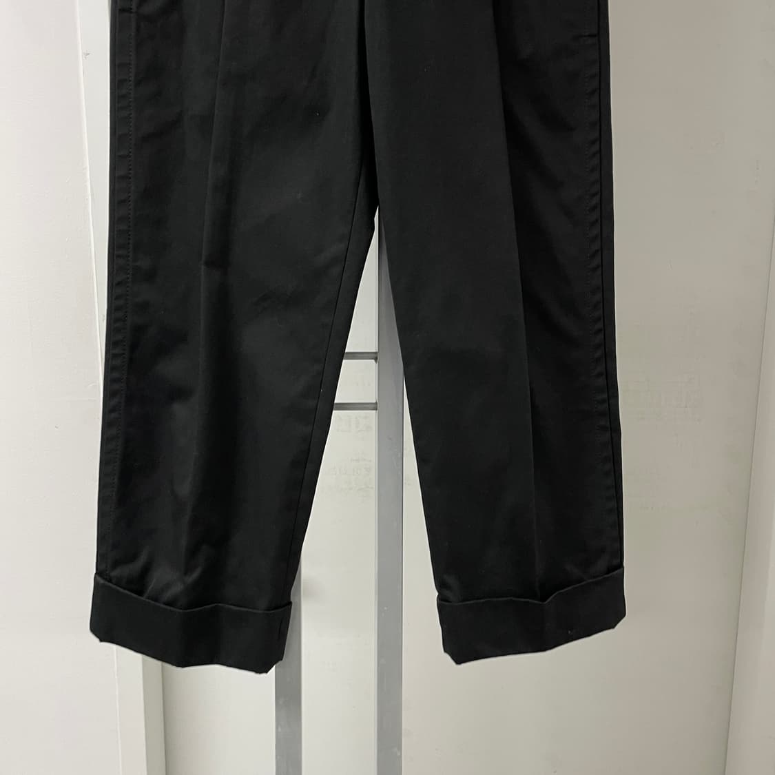 마크제이콥스 블랙 치노 팬츠 0(W) 상품이미지3