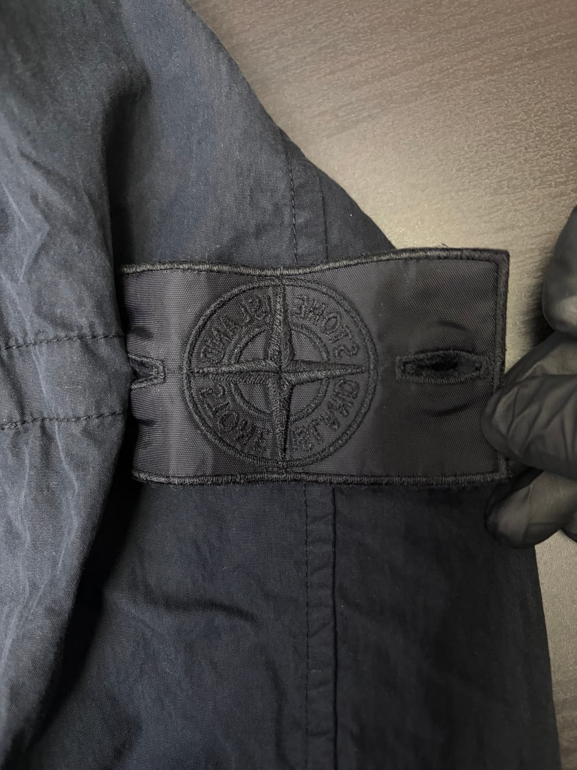 스톤아일랜드 고스트피스 나일론 맨투맨 상품이미지5