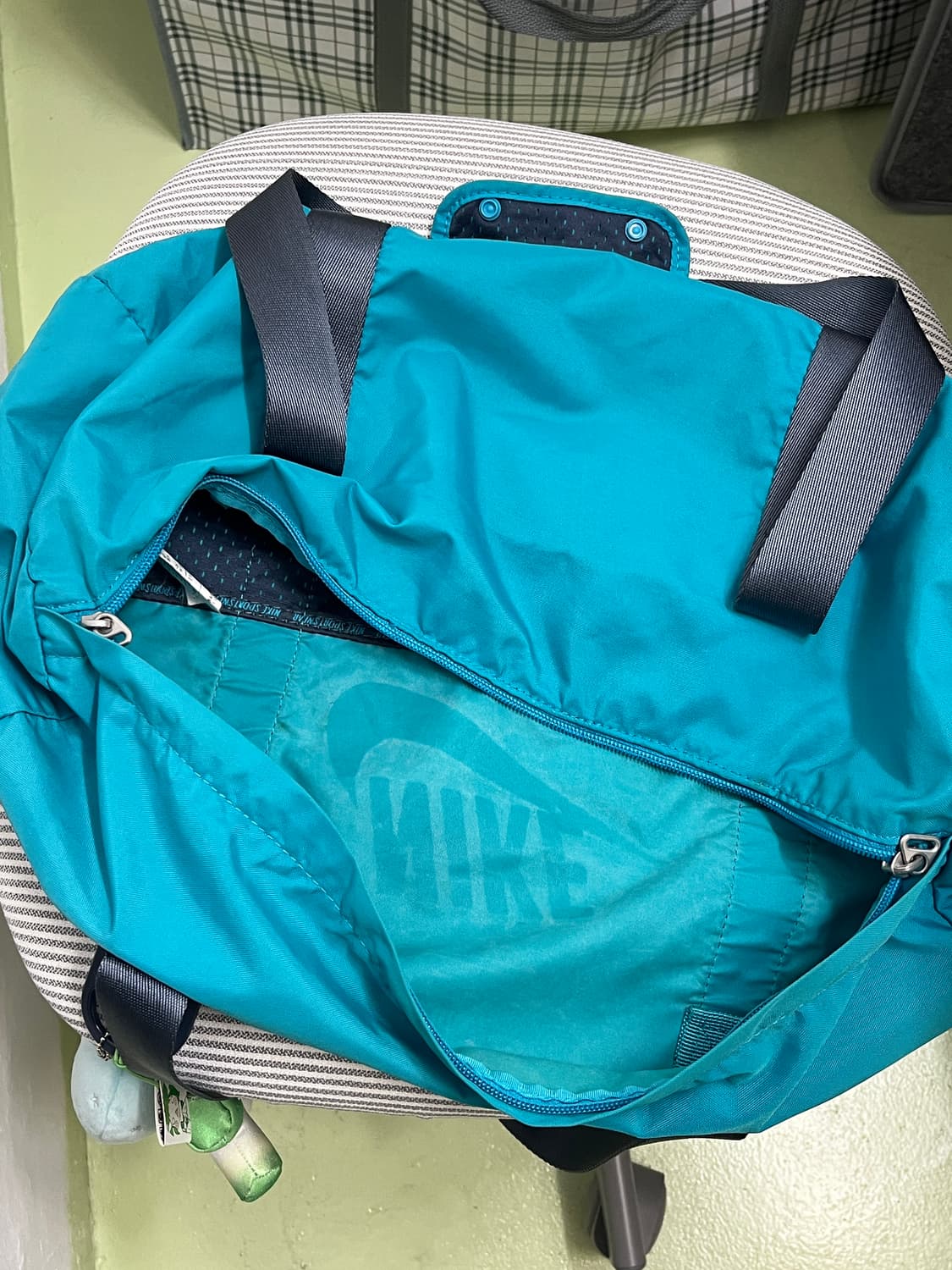 나이키 터콰이즈 블루 드럼백 🌀 상품이미지6