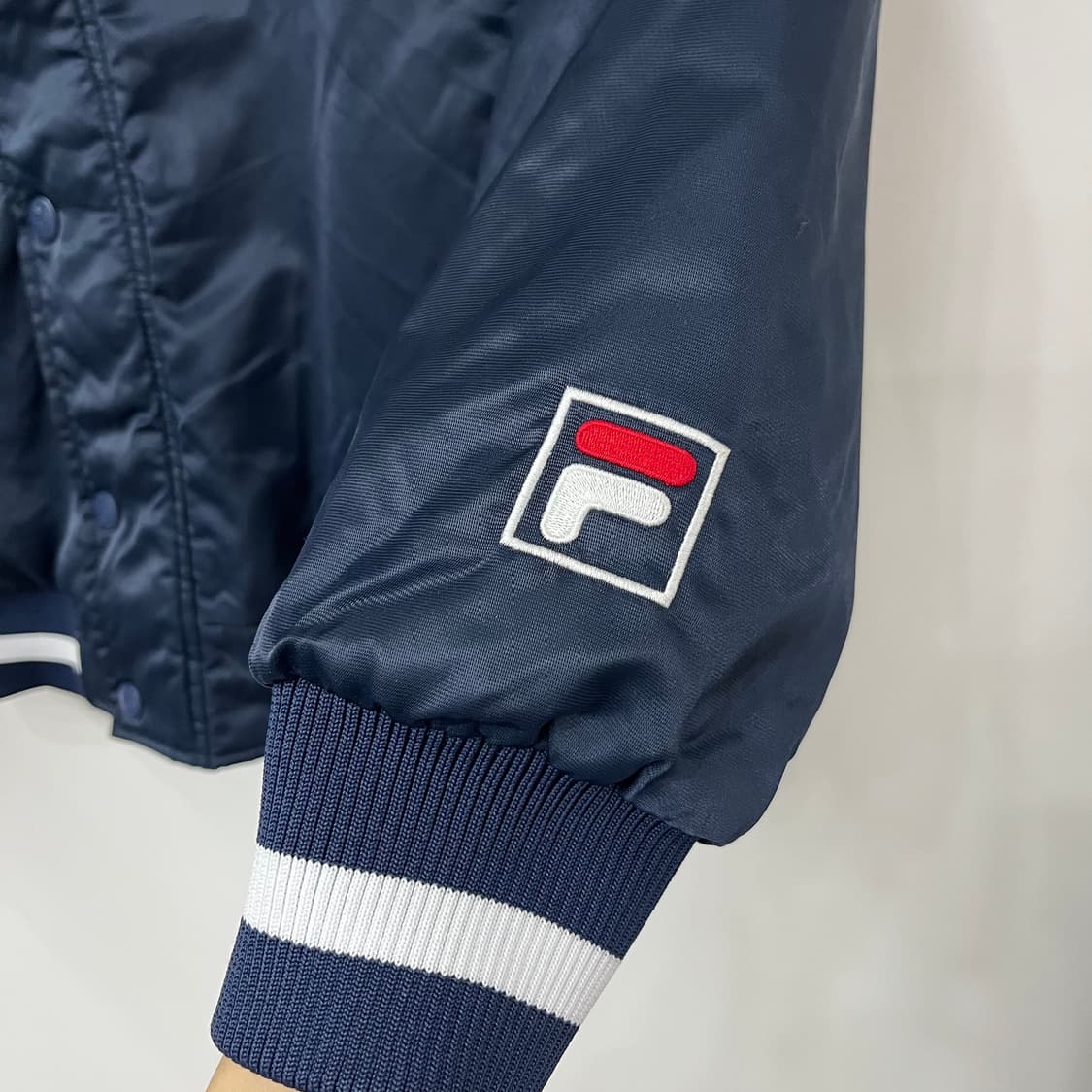 FILA x 두산베어스 레트로 누빔 동계 야구 점퍼 상품이미지5