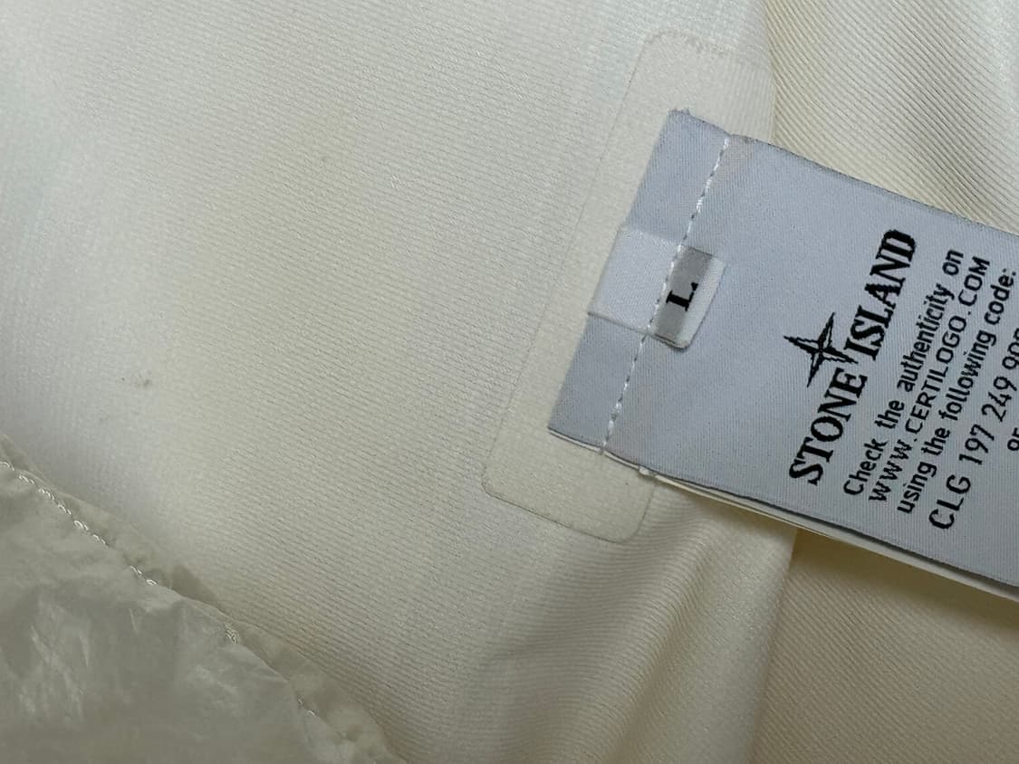 스톤아일랜드 탱크쉴드 고스트피스 패딩 자켓 L 상품이미지4