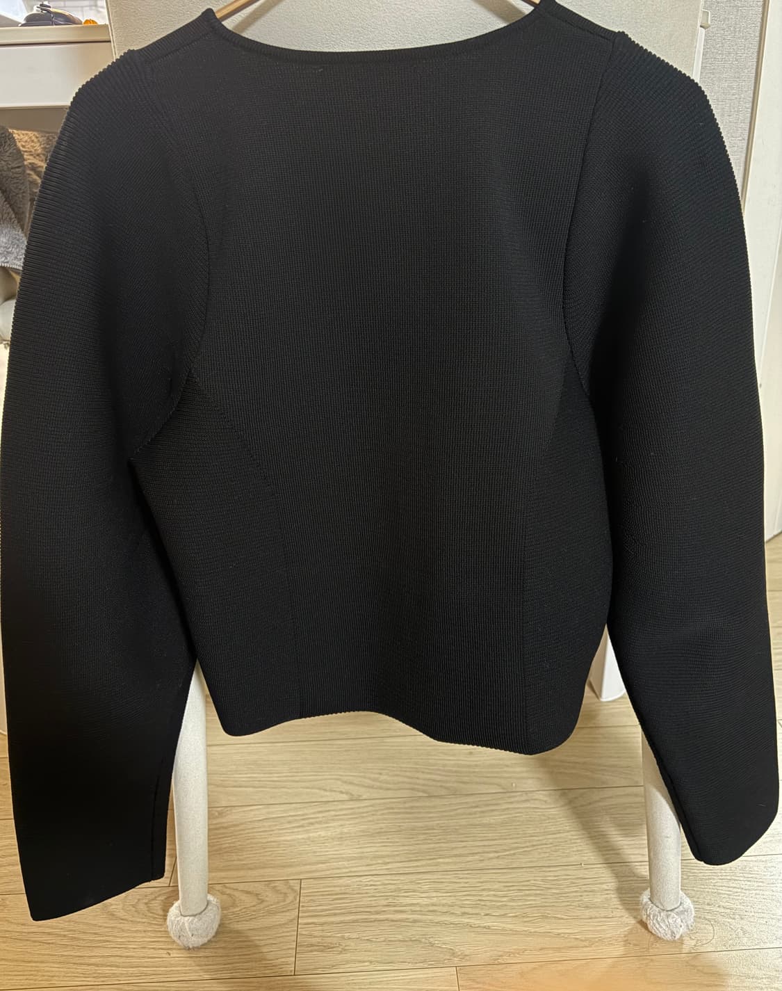 아모멘토 라운디드 집업 가디건 상품이미지3