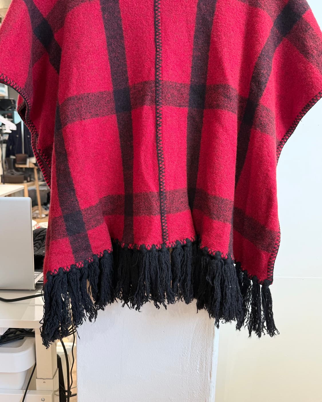 랄프 로렌 레드 체크 울 케이프  상품이미지5