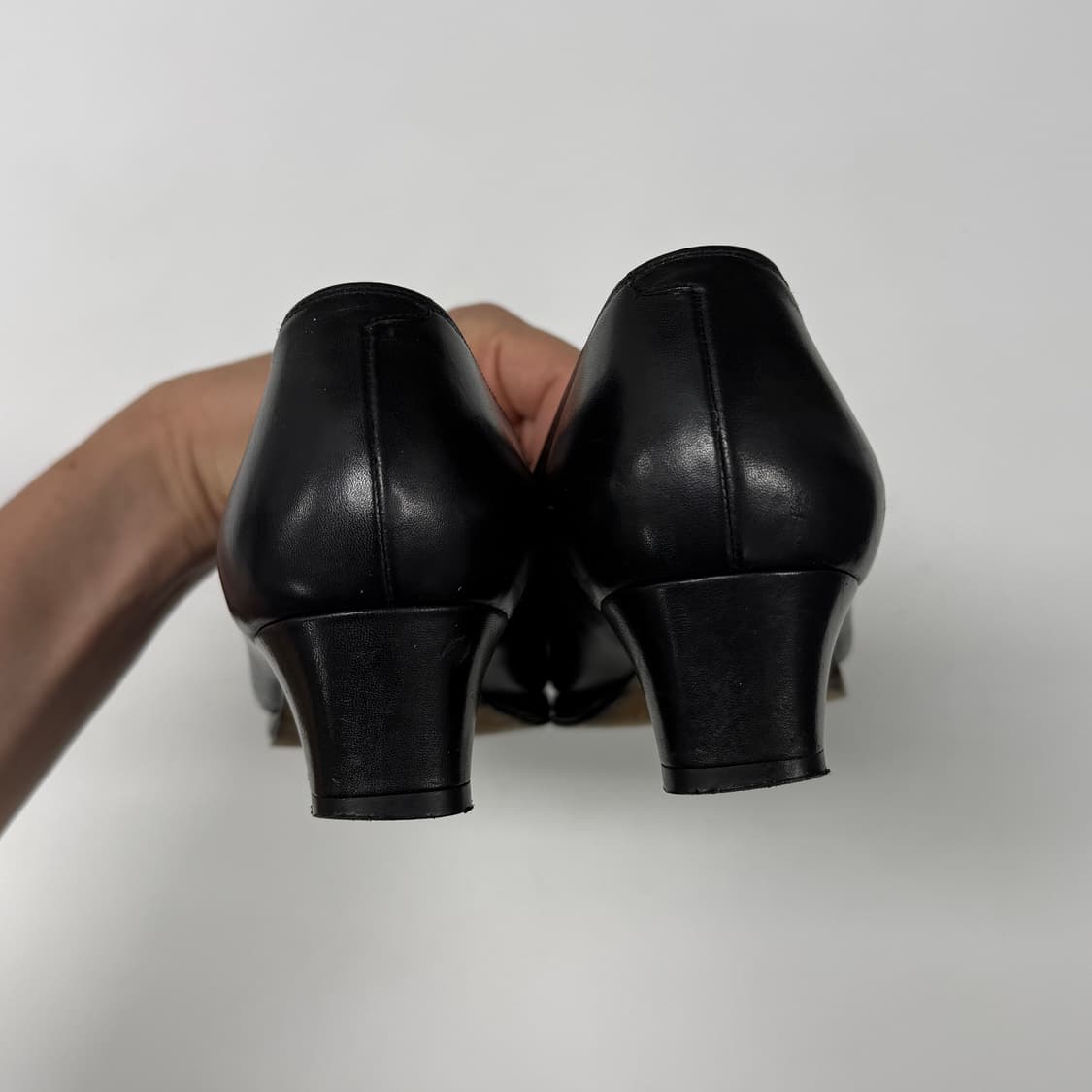 90s Margaret Howell mid heel pumps 상품이미지8