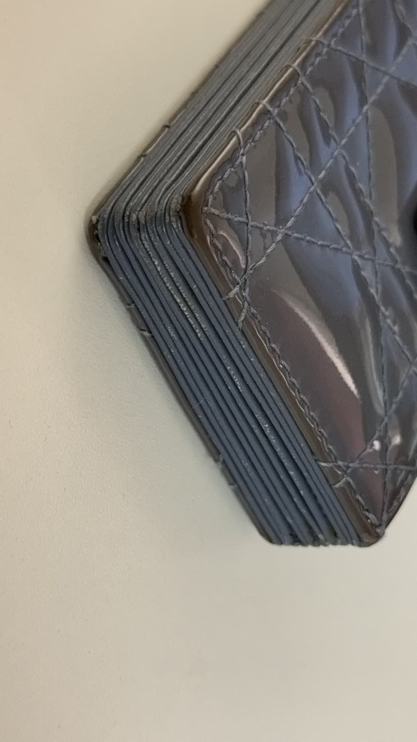 디올 까나쥬 페이던트 아코디언 카드지갑 상품이미지5