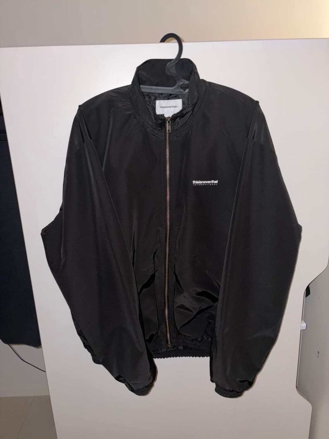 디스이즈네버댓 코치 자켓 상품이미지1