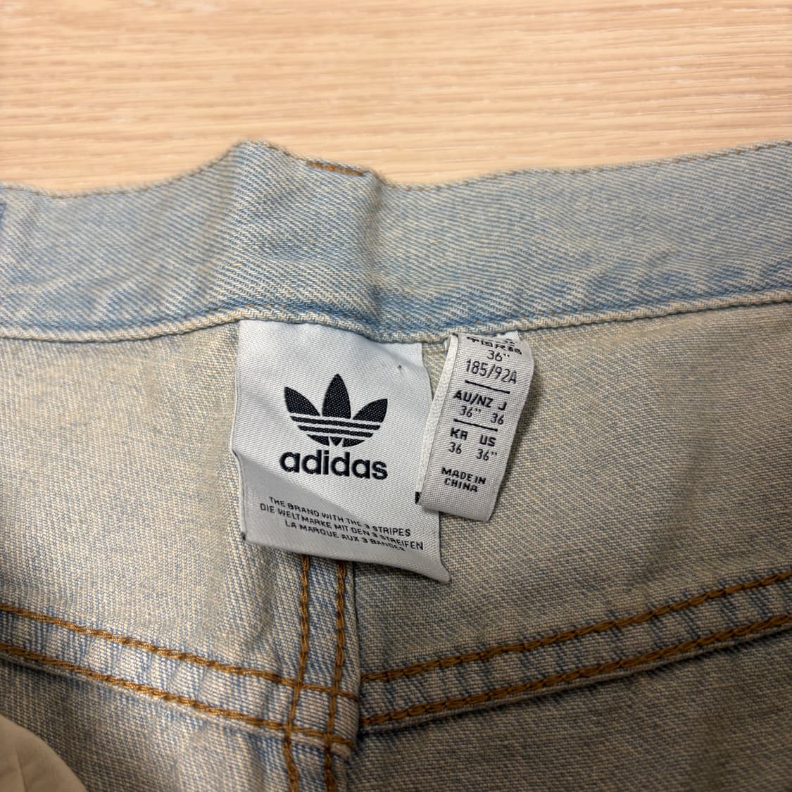 아디다스 아딜레늄 시즌3 루즈 핏 데님 팬츠 상품이미지5