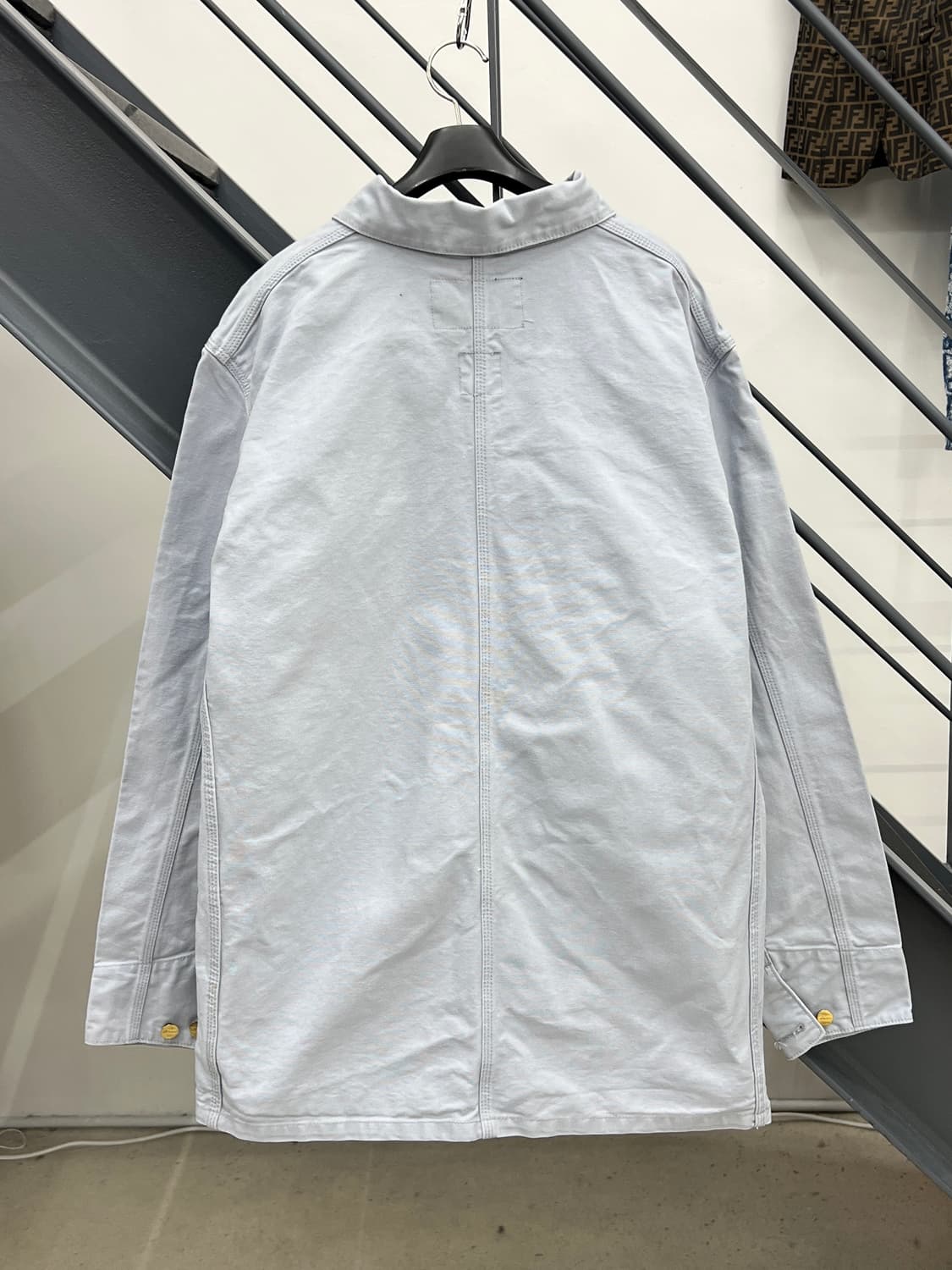 칼하트 X 스투시 도쿄 이케부쿠로 챕터 초어코트 상품이미지2