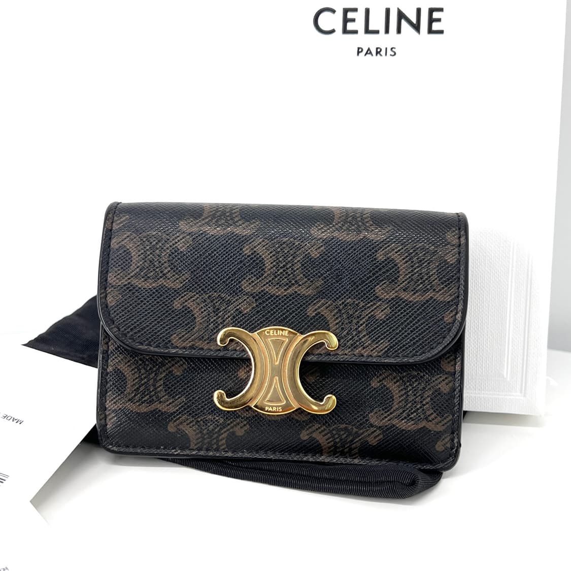 셀린느 트리오페 플랩 여성 카드지갑 상품이미지1