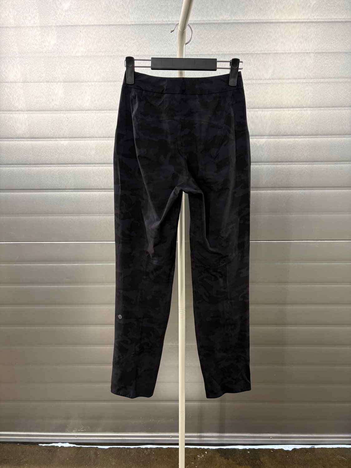 Lululemon Women's Camo stretch pants 2 상품이미지5