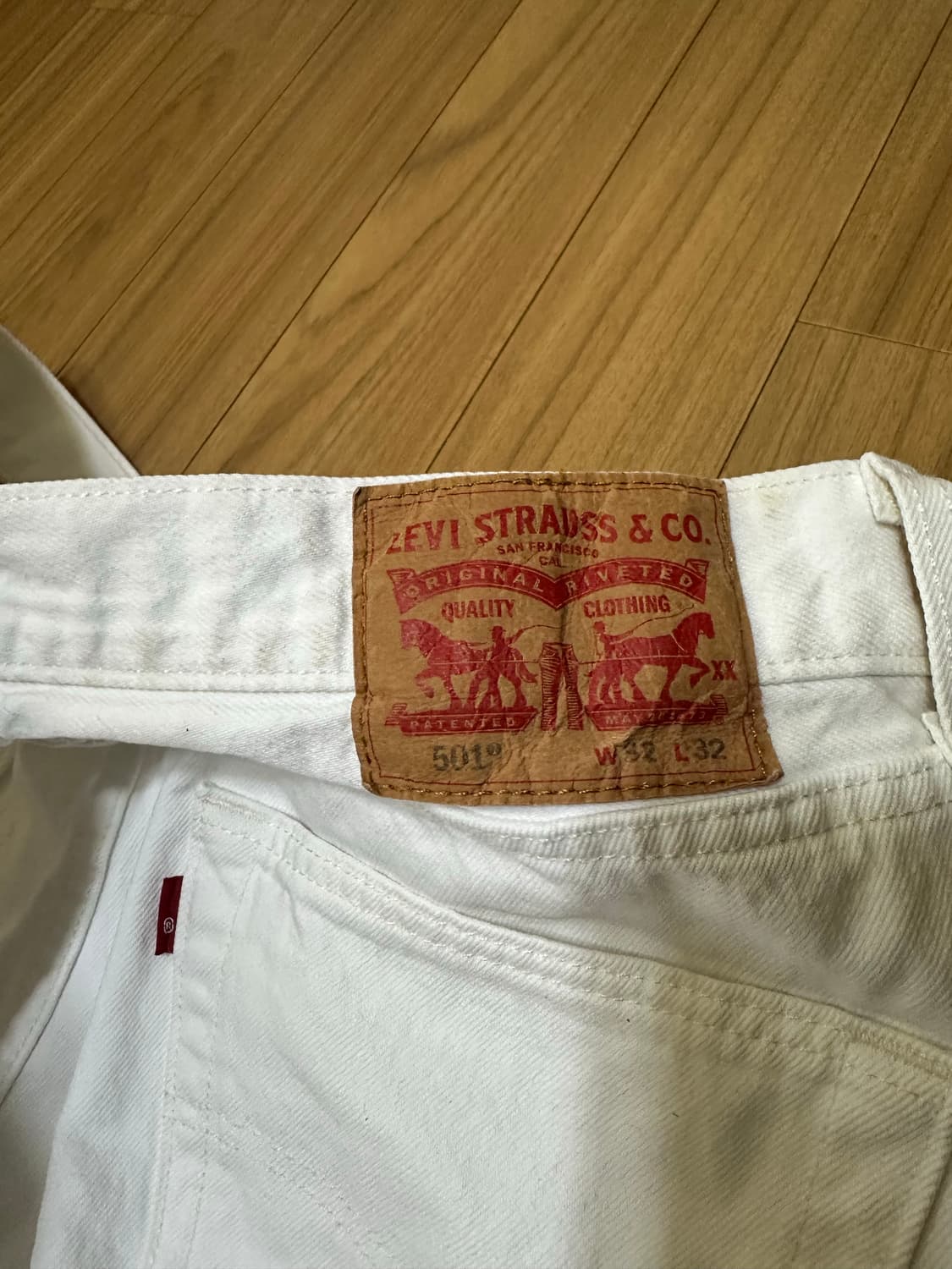 리바이스 501 화이트진 팝니다 (32/32) 상품이미지3