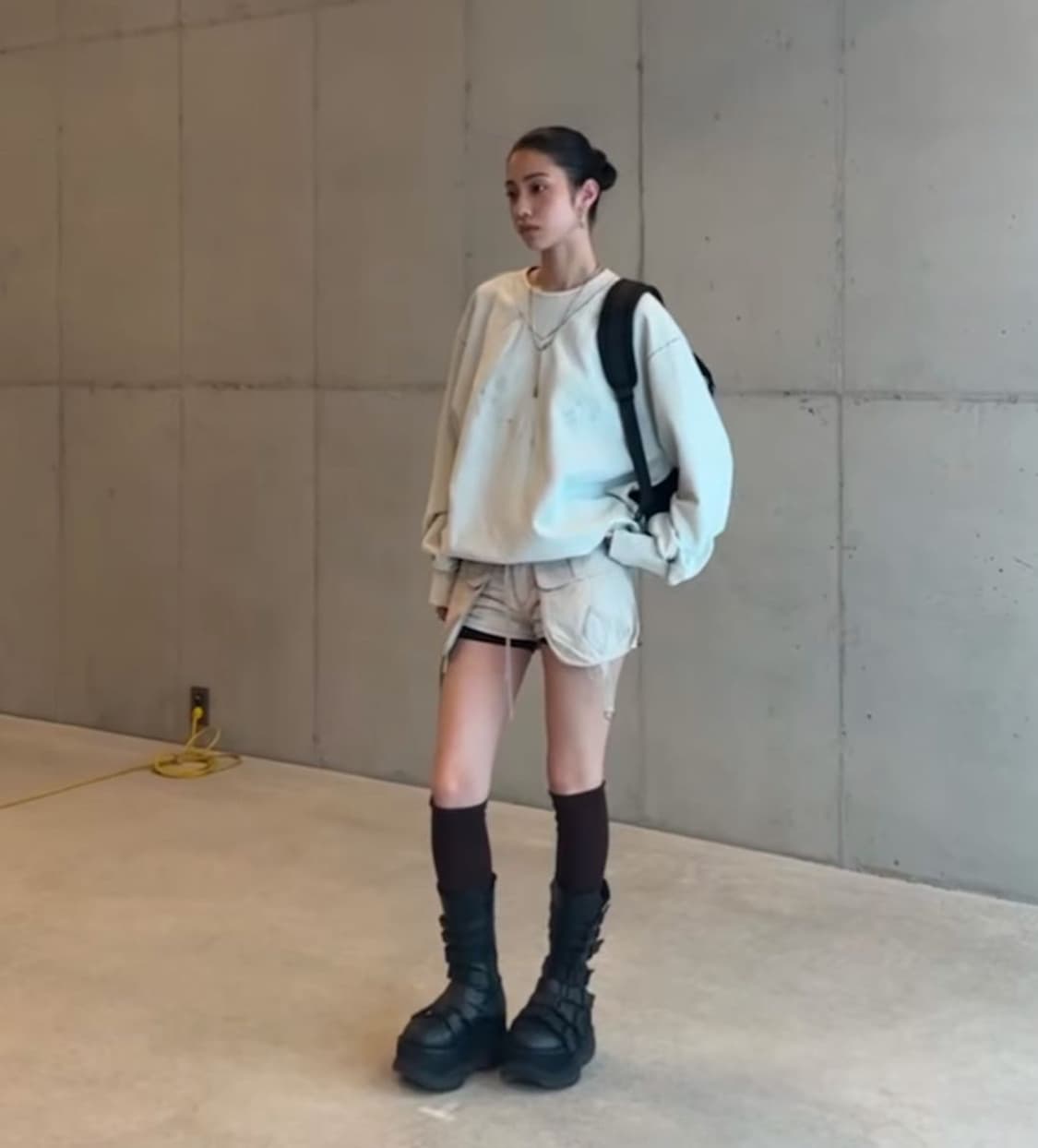 미스치프 벨트백 상품이미지4