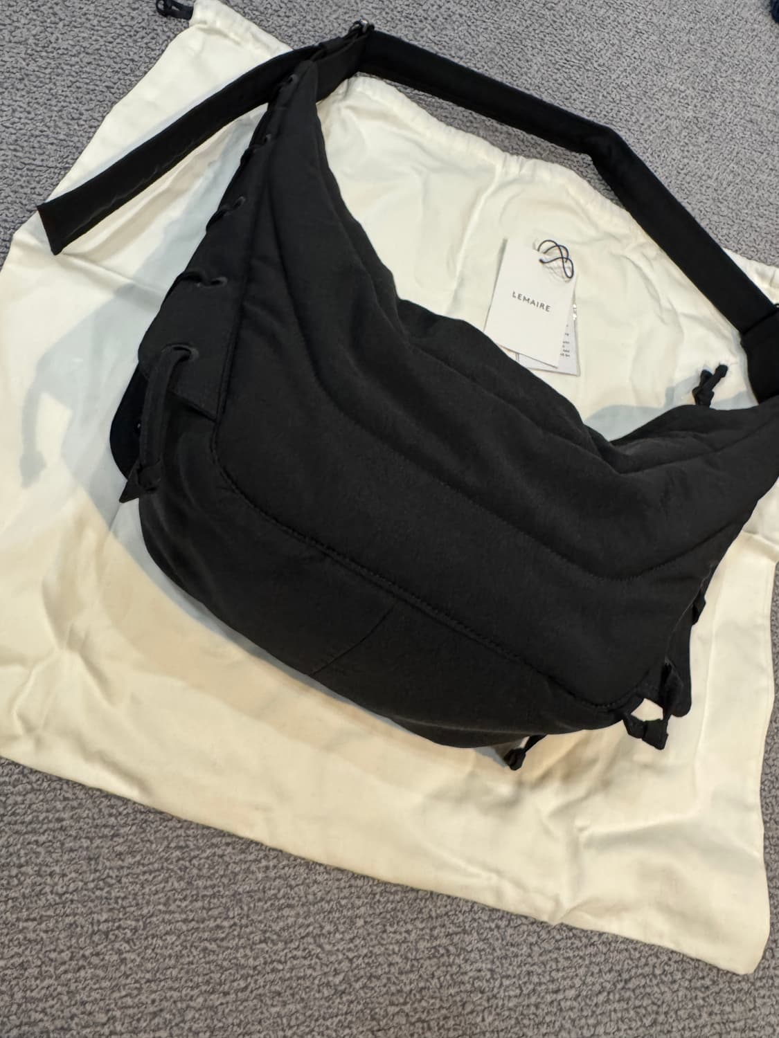 르메르 게임백 블랙 M 상품이미지4