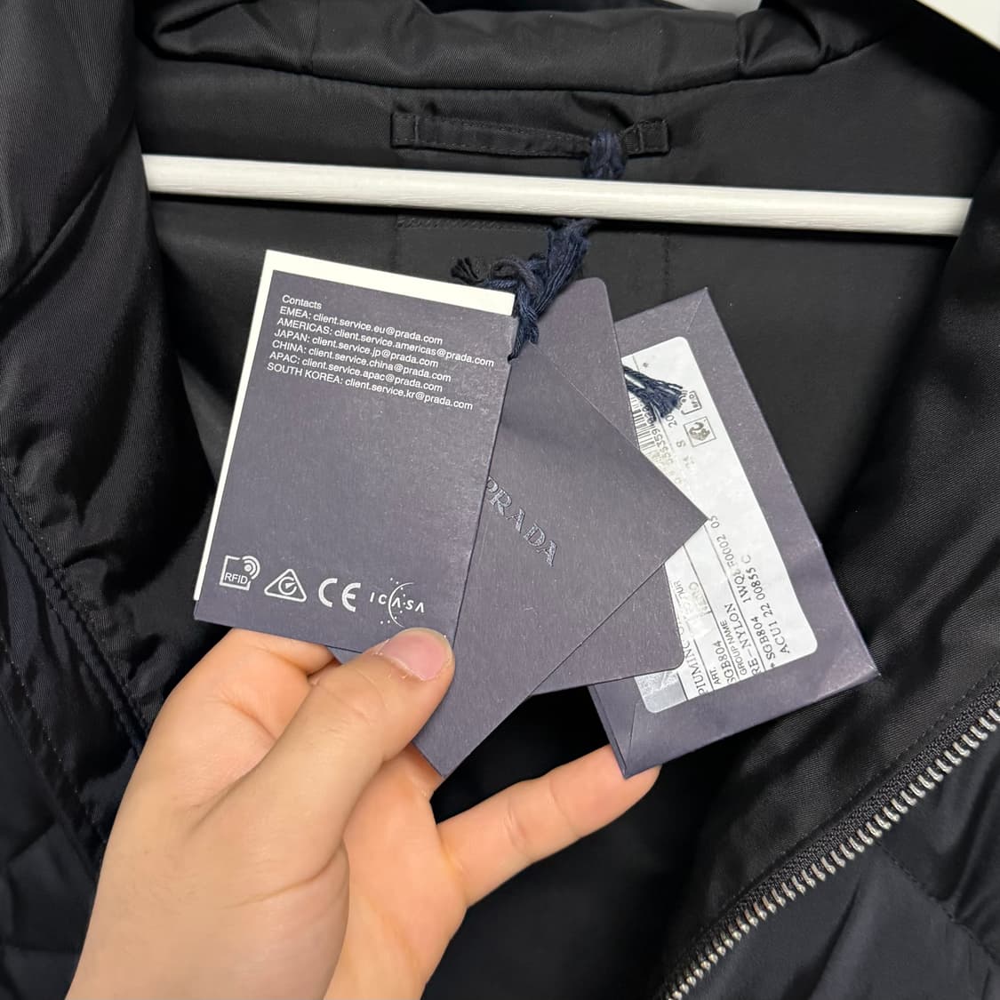 [S급/XL] 프라다 리나일론 다운 후드 패딩 조끼 블랙 상품이미지8