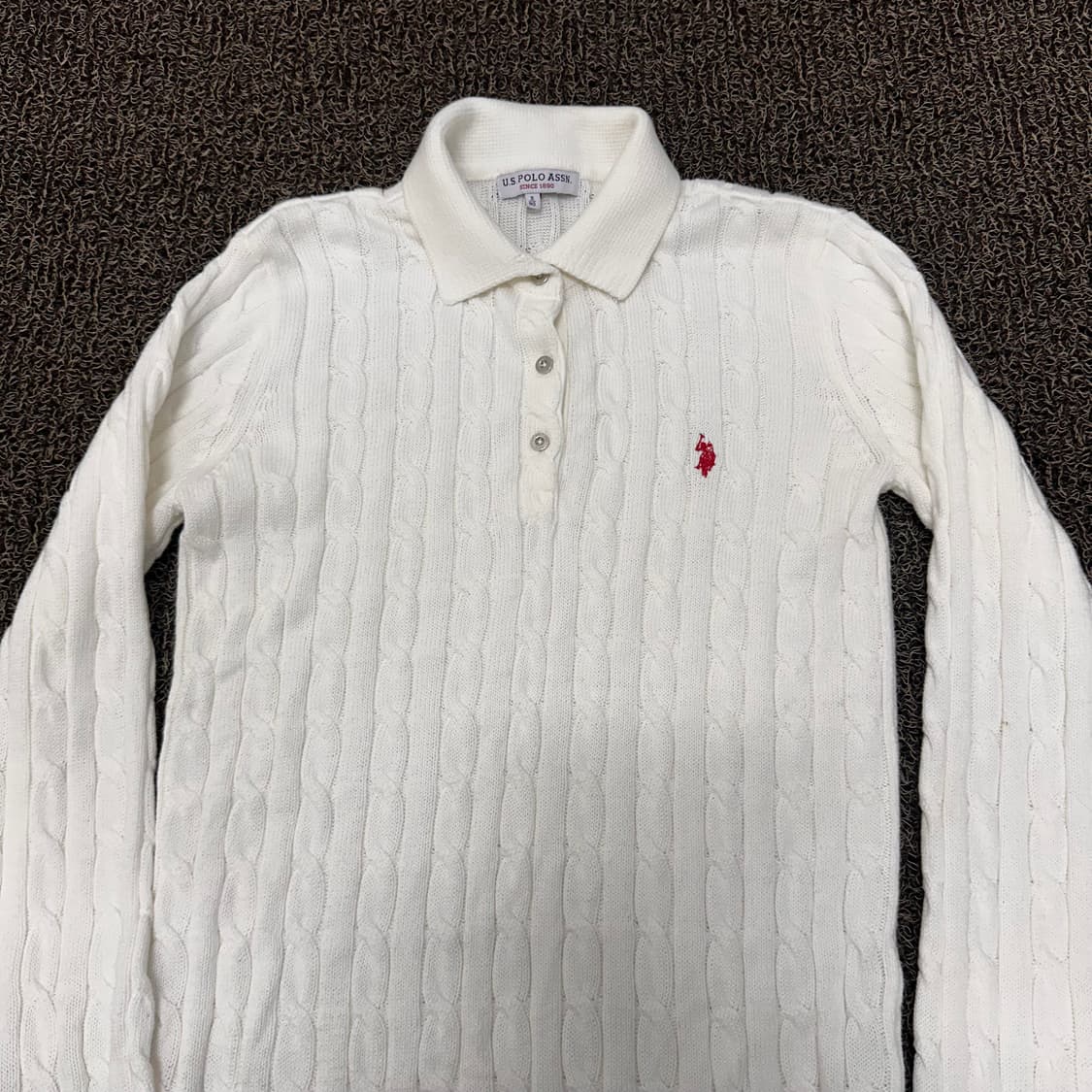 POLO ASSN 폴로 아싼 여성 케이블 꽈배기 니트 화이트 90(S) 상품이미지2